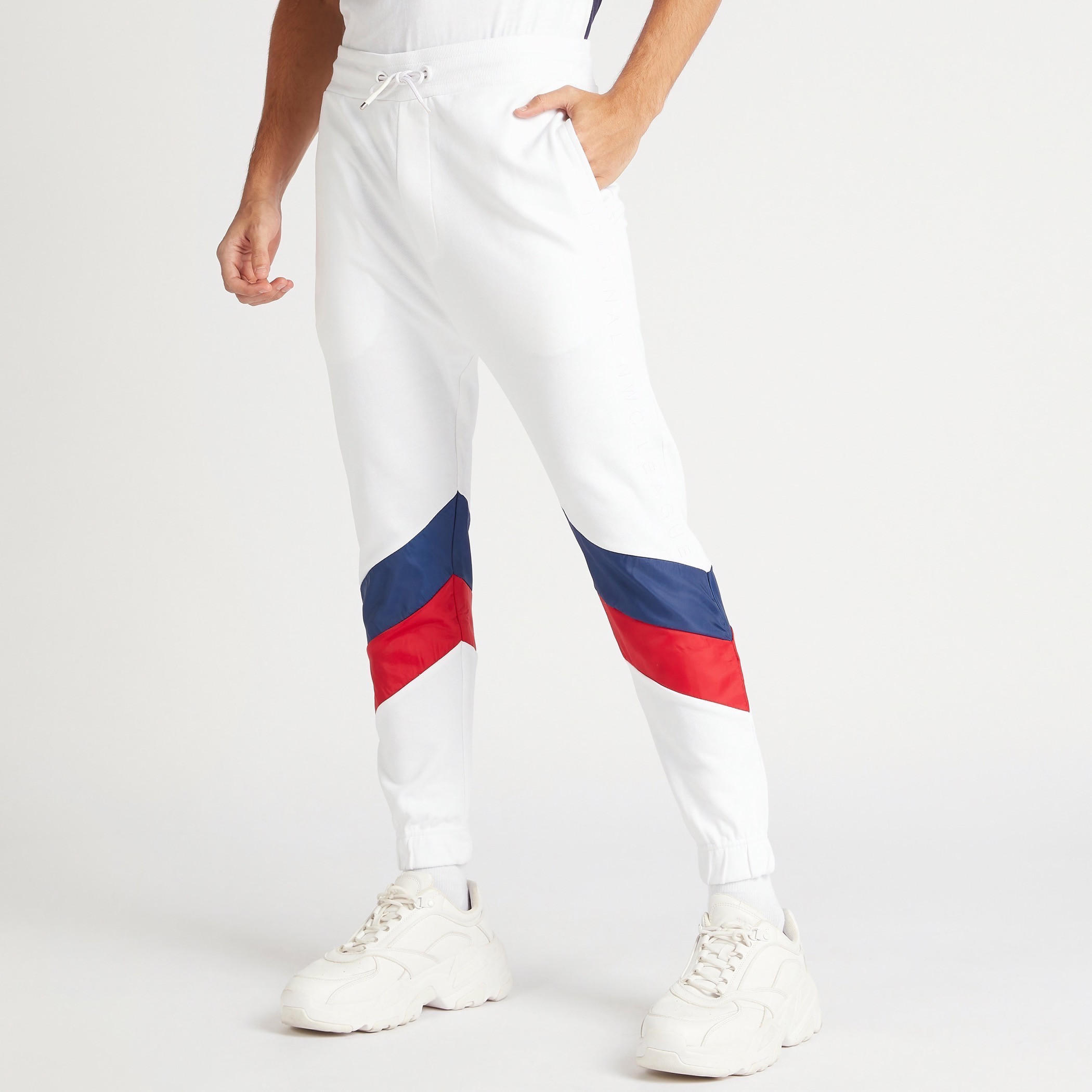 بنطلون رياضي سادة برباط إغلاق وجيوب-men-clothing-bottoms-joggers-image-4