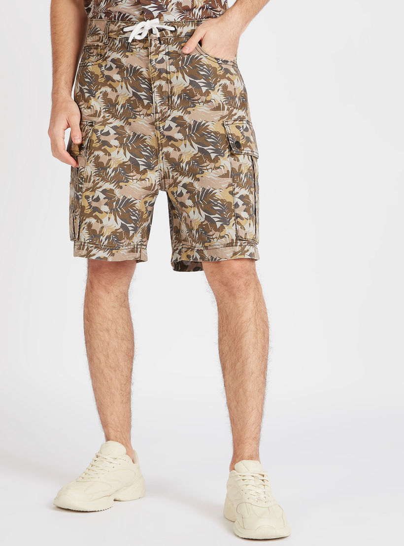 Printed Mid-Rise Shorts with Drawstring Closure-men-clothing-bottoms-shorts-image-1