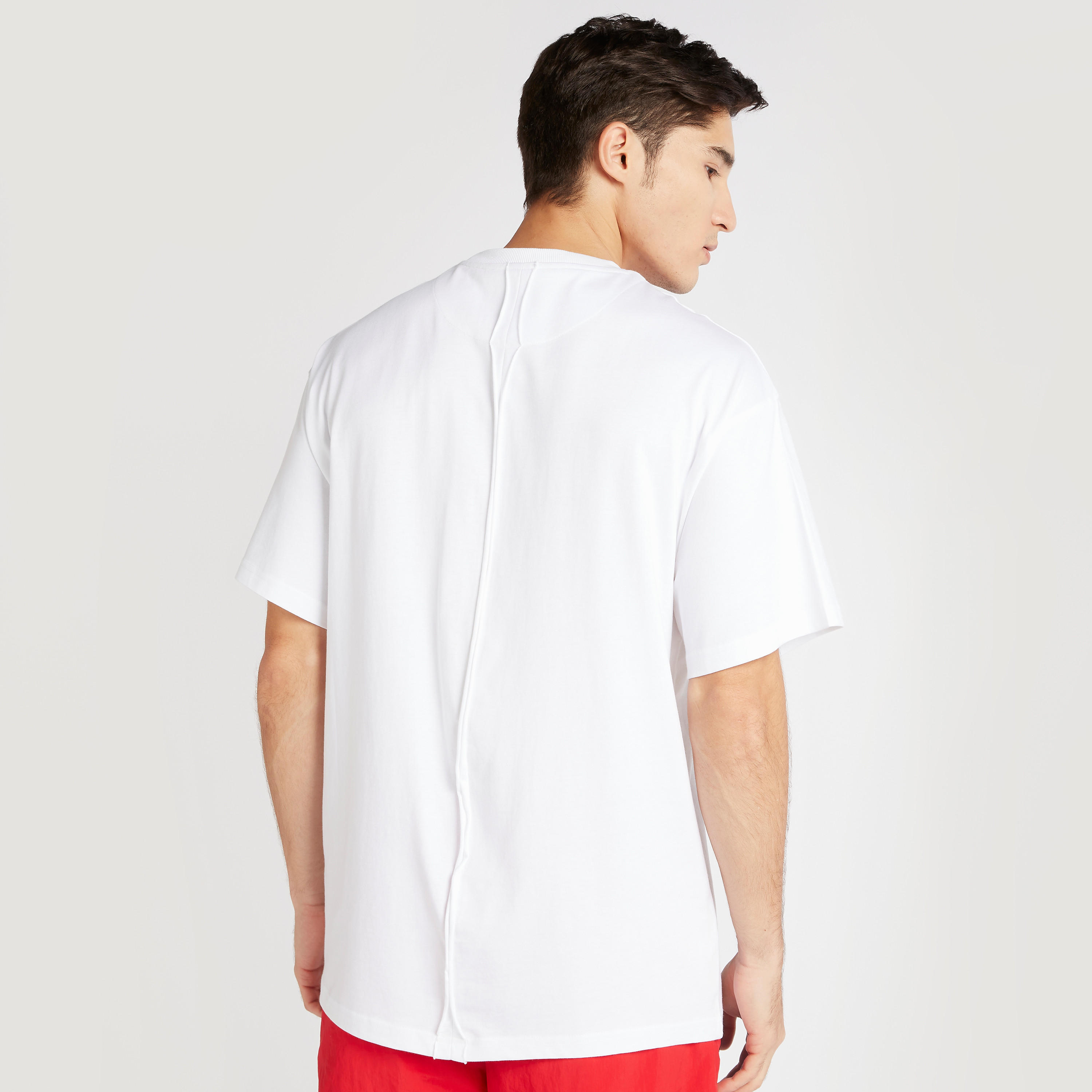 تيشيرت سادة بشعار وياقة ضيّقة من كابا-men-clothing-tshirtsandpolos-tshirts-image-2