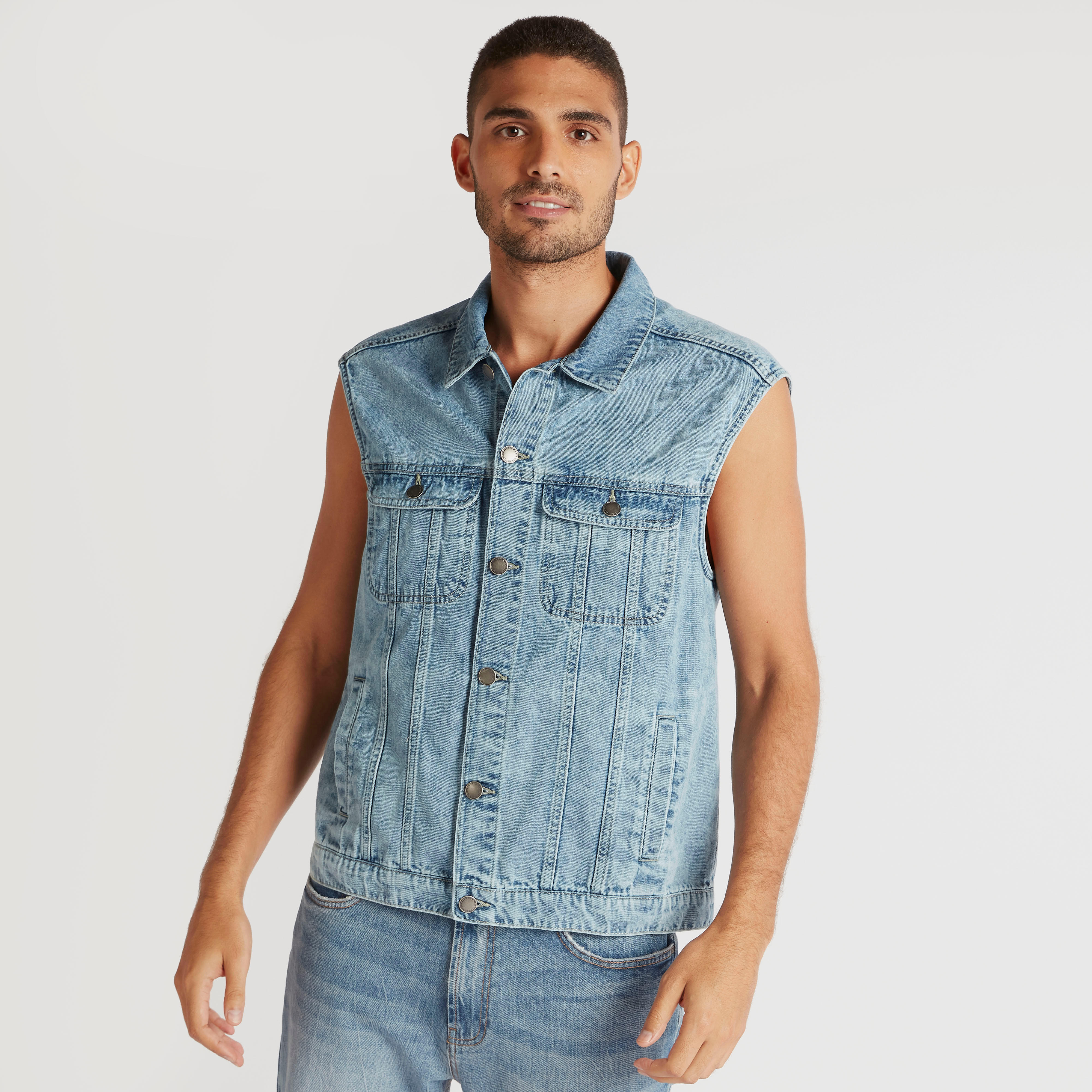 Solid Relaxed Fit Sleeveless Denim Jacket with Pockets-men-clothing-jacketsandblazers-jackets-image-6