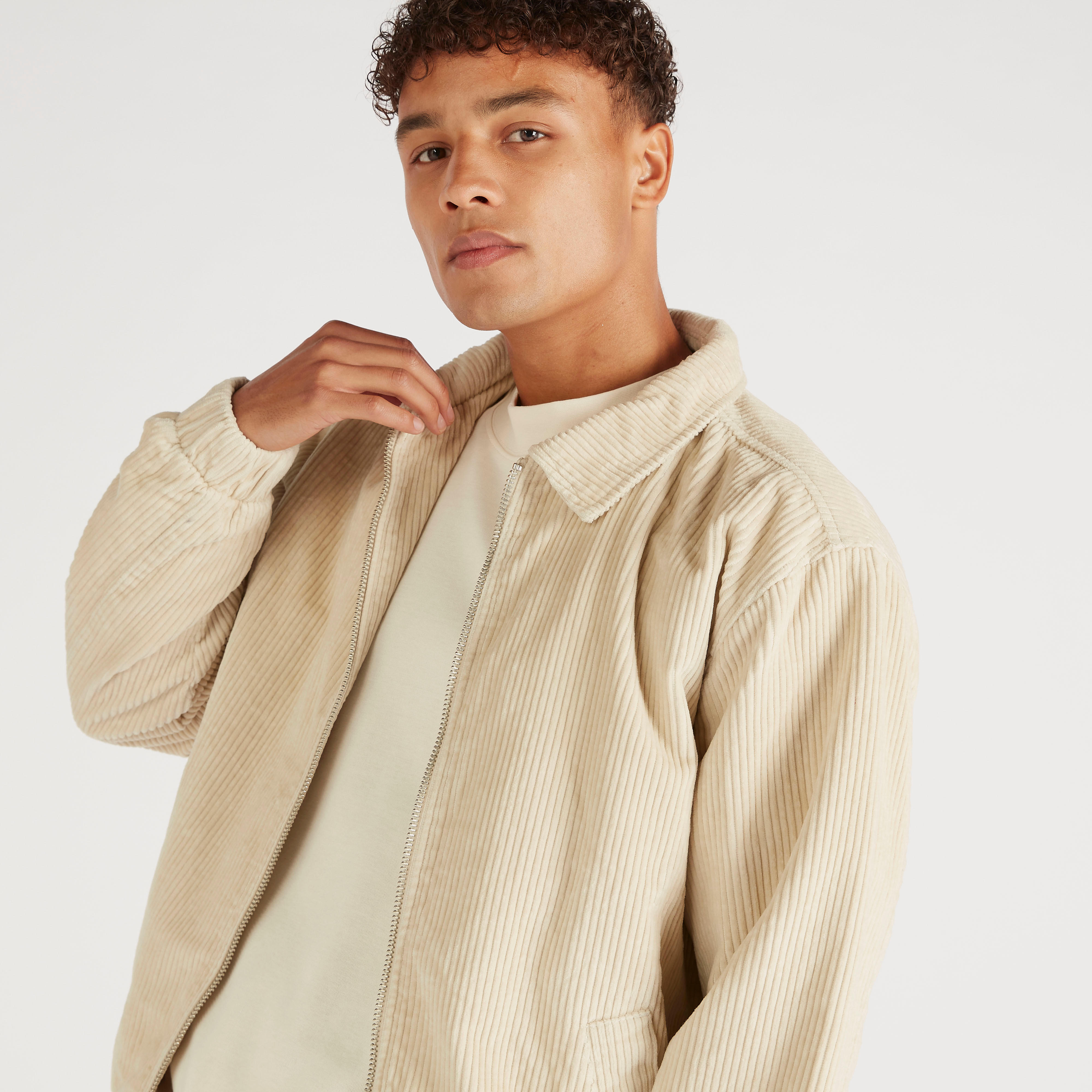 جاكيت خفيف مضلّع بسحّاب إغلاق-men-clothing-jacketsandblazers-jackets-image-4