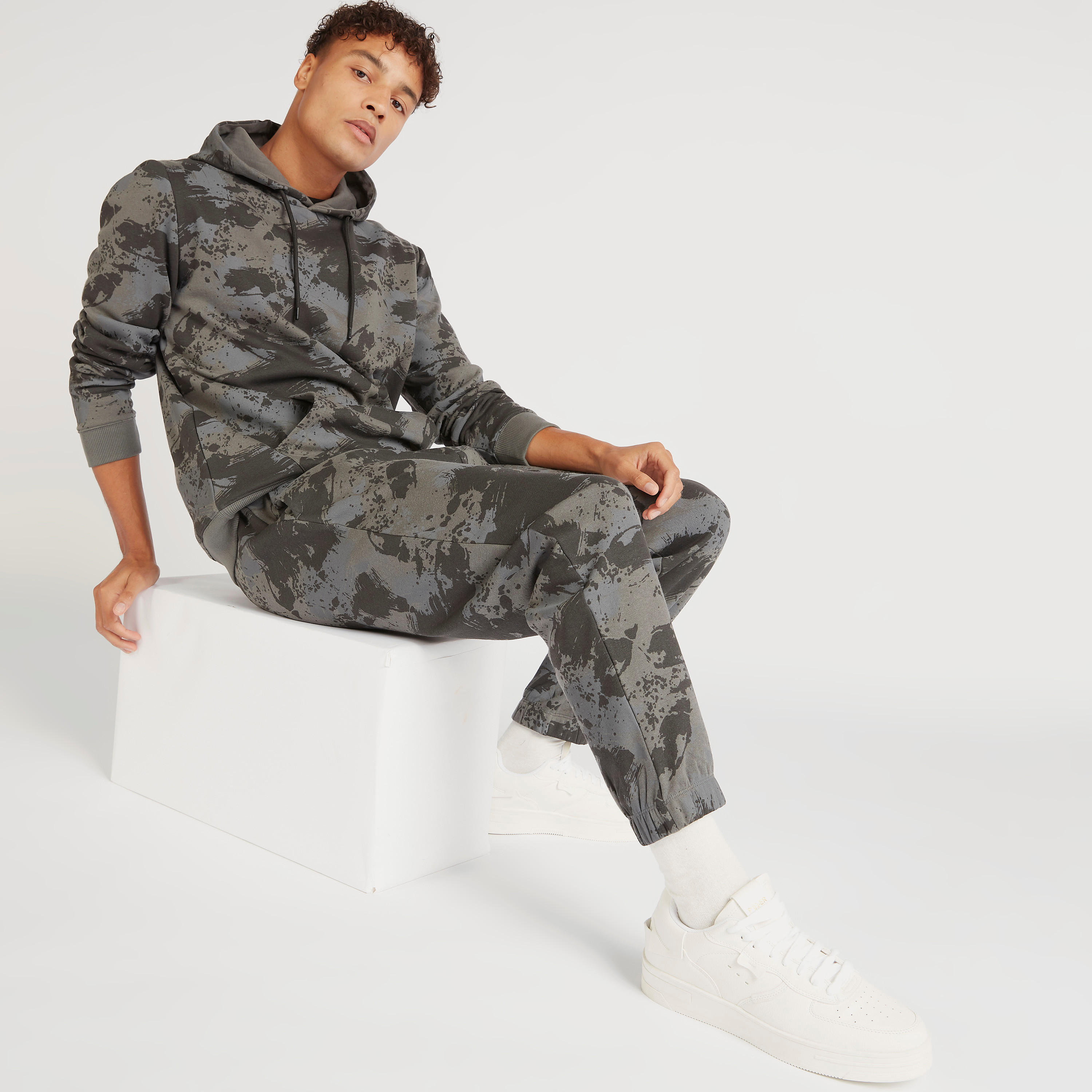 Printed Mid-Rise Joggers with Drawstring Closure-men-clothing-bottoms-joggers-image-2