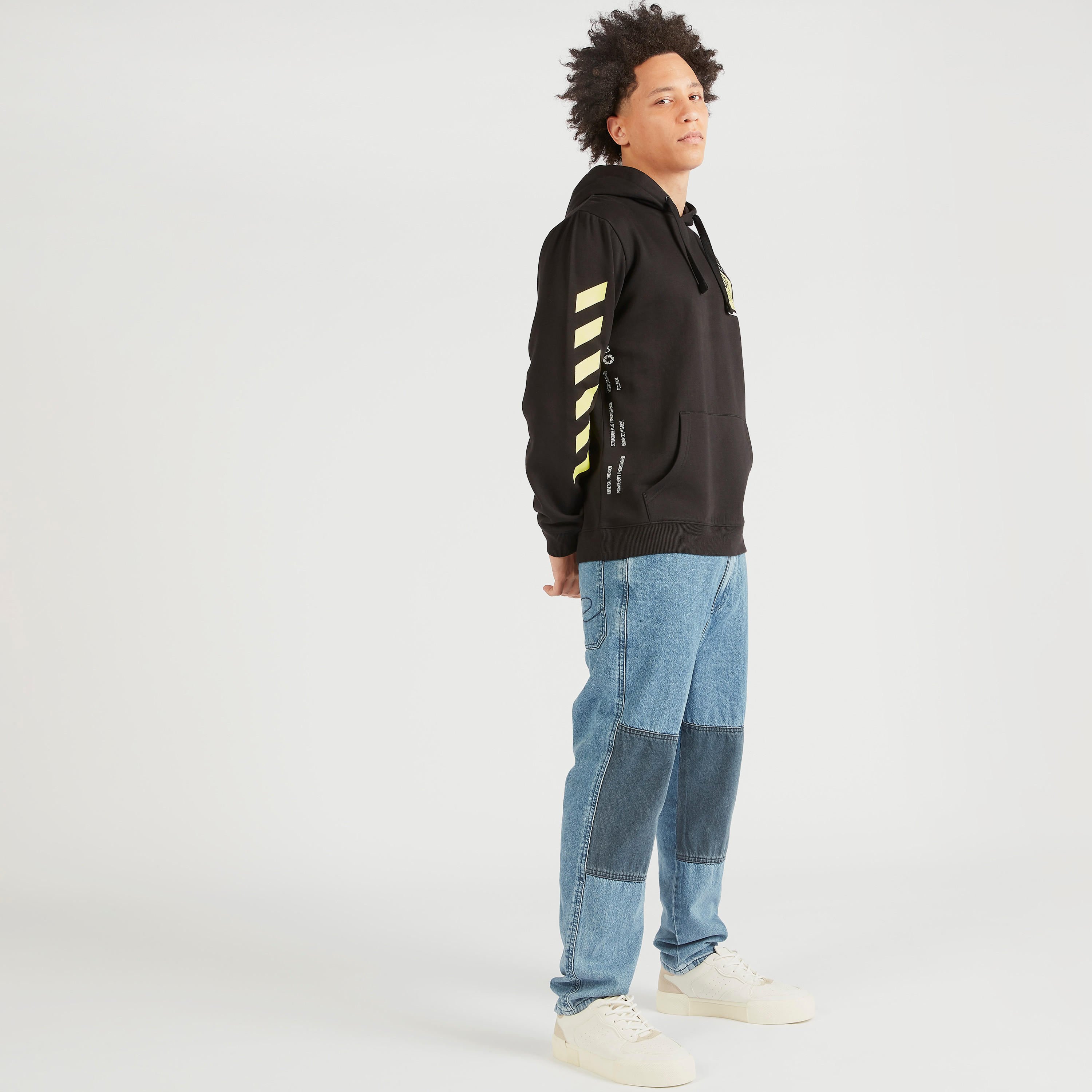 Graphic Print Hooded Sweatshirt with Long Sleeves-men-winterwear-hoodiesandsweatshirts-image-2