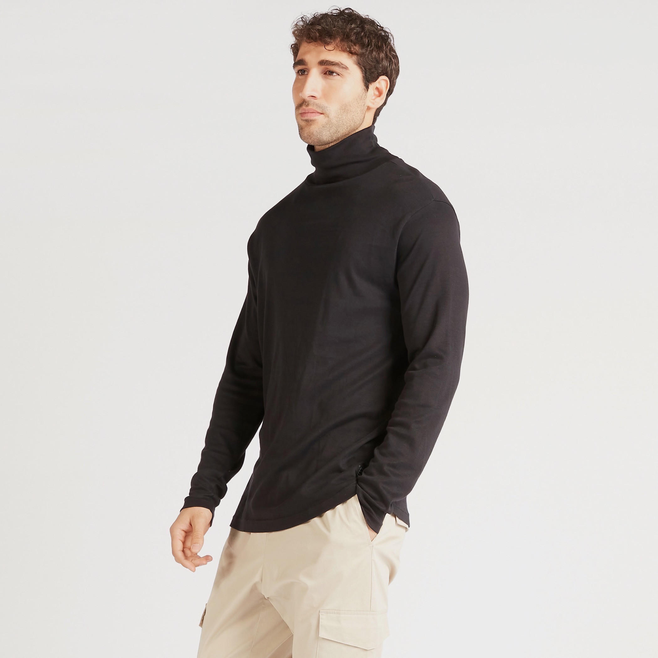 تيشيرت سادة بياقة عالية وأكمام طويلة-men-clothing-tshirtsandpolos-tshirts-image-5