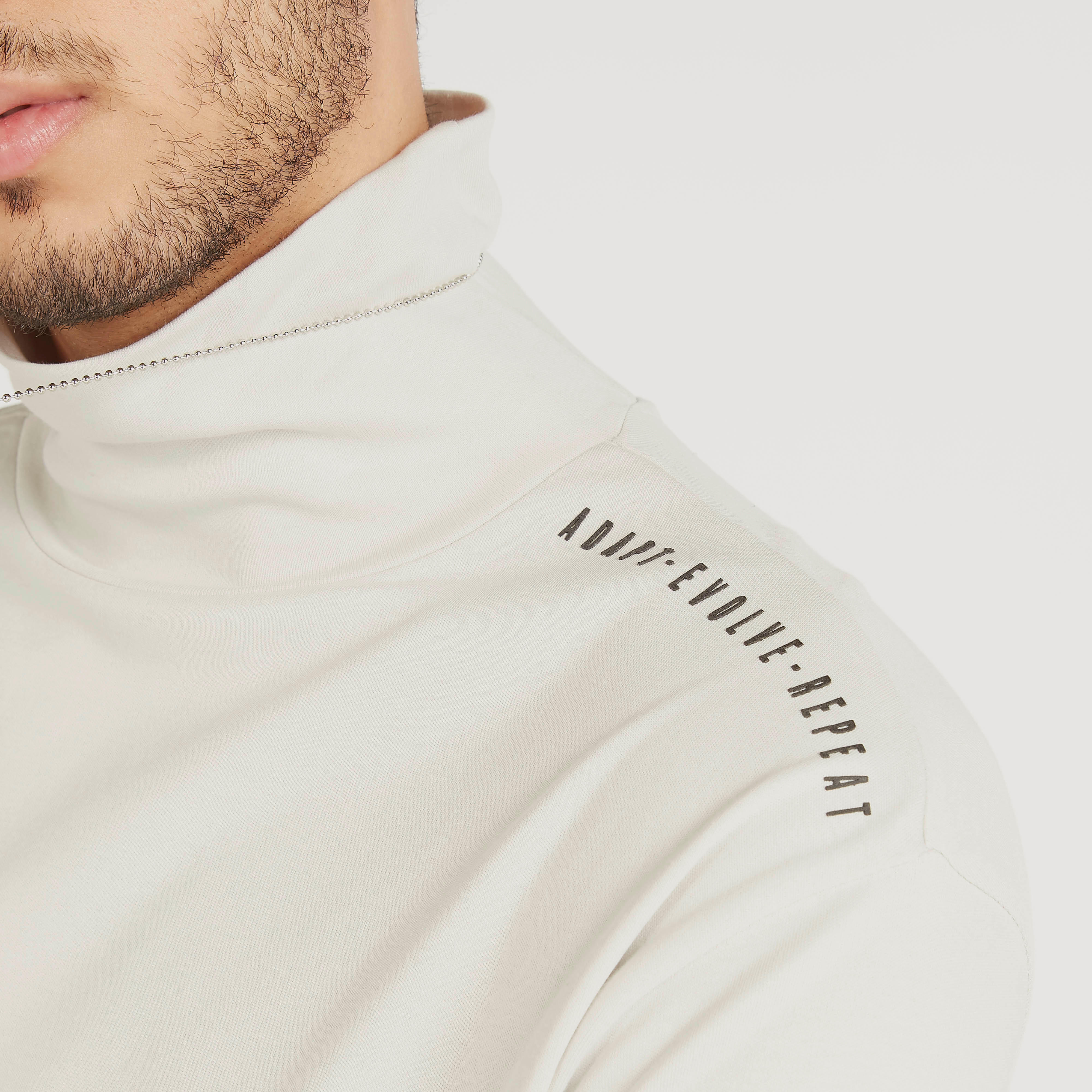 تيشيرت سادة بياقة عالية وأكمام طويلة-men-clothing-tshirtsandpolos-tshirts-image-3