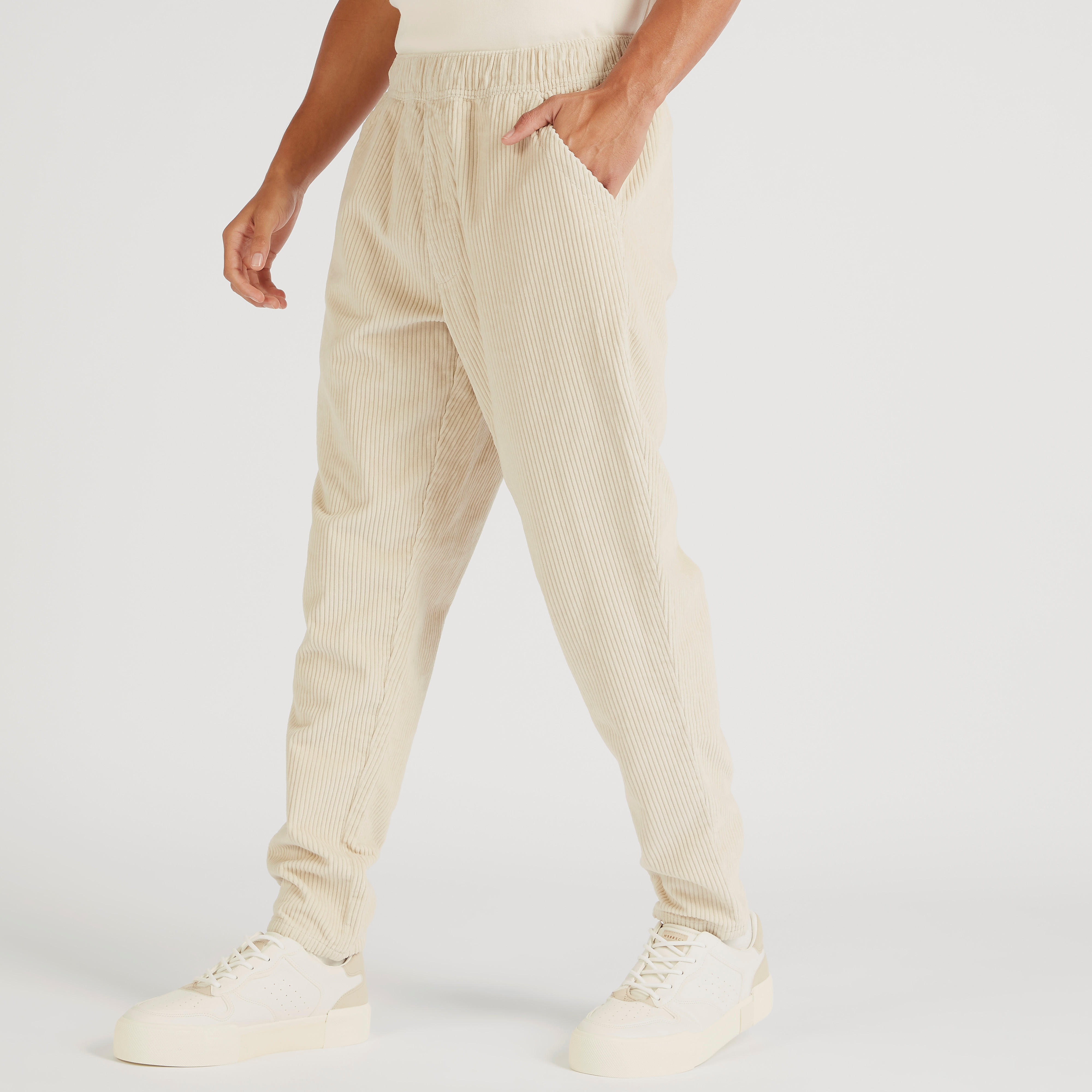 بنطلون مضلّع بخصر مطّاطي متوسّط الارتفاع-men-clothing-bottoms-trousersandchinos-trousers-image-1