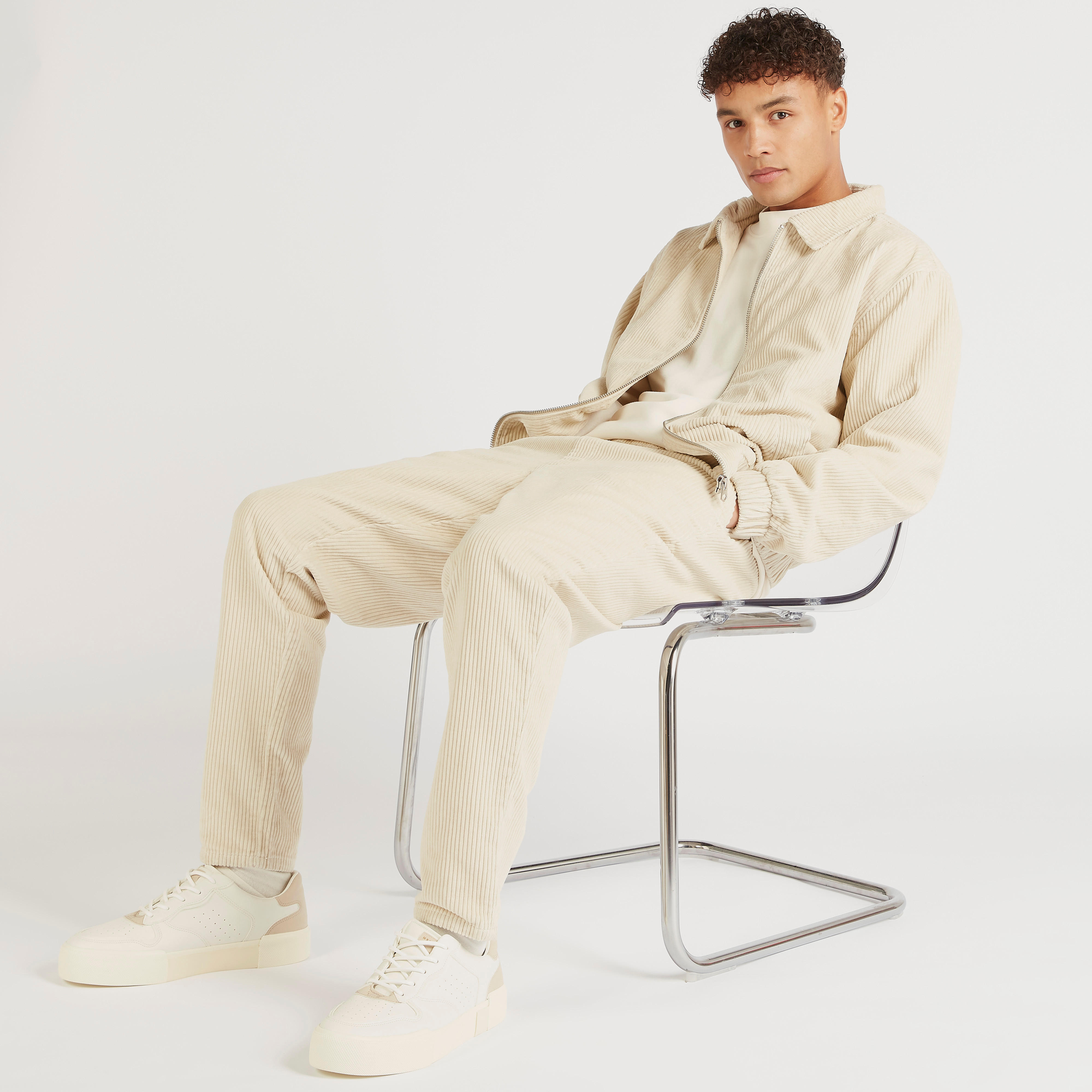 بنطلون مضلّع بخصر مطّاطي متوسّط الارتفاع-men-clothing-bottoms-trousersandchinos-trousers-image-6