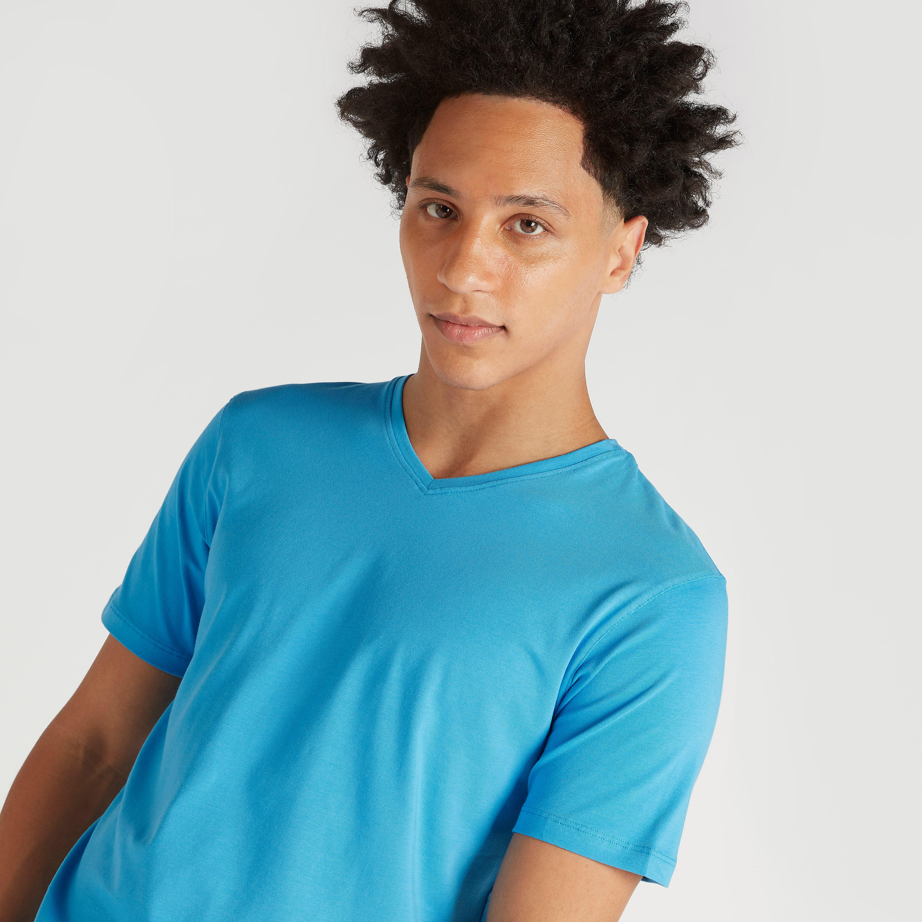 Solid V-neck T-shirt with Short Sleeves-men-clothing-tshirtsandpolos-tshirts-image-3