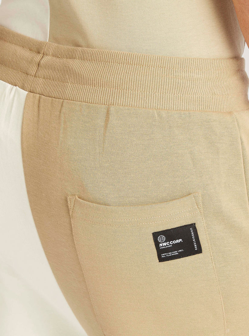 Colourblocked Mid-Rise Joggers with Drawstring Closure-men-clothing-bottoms-joggers-image-5