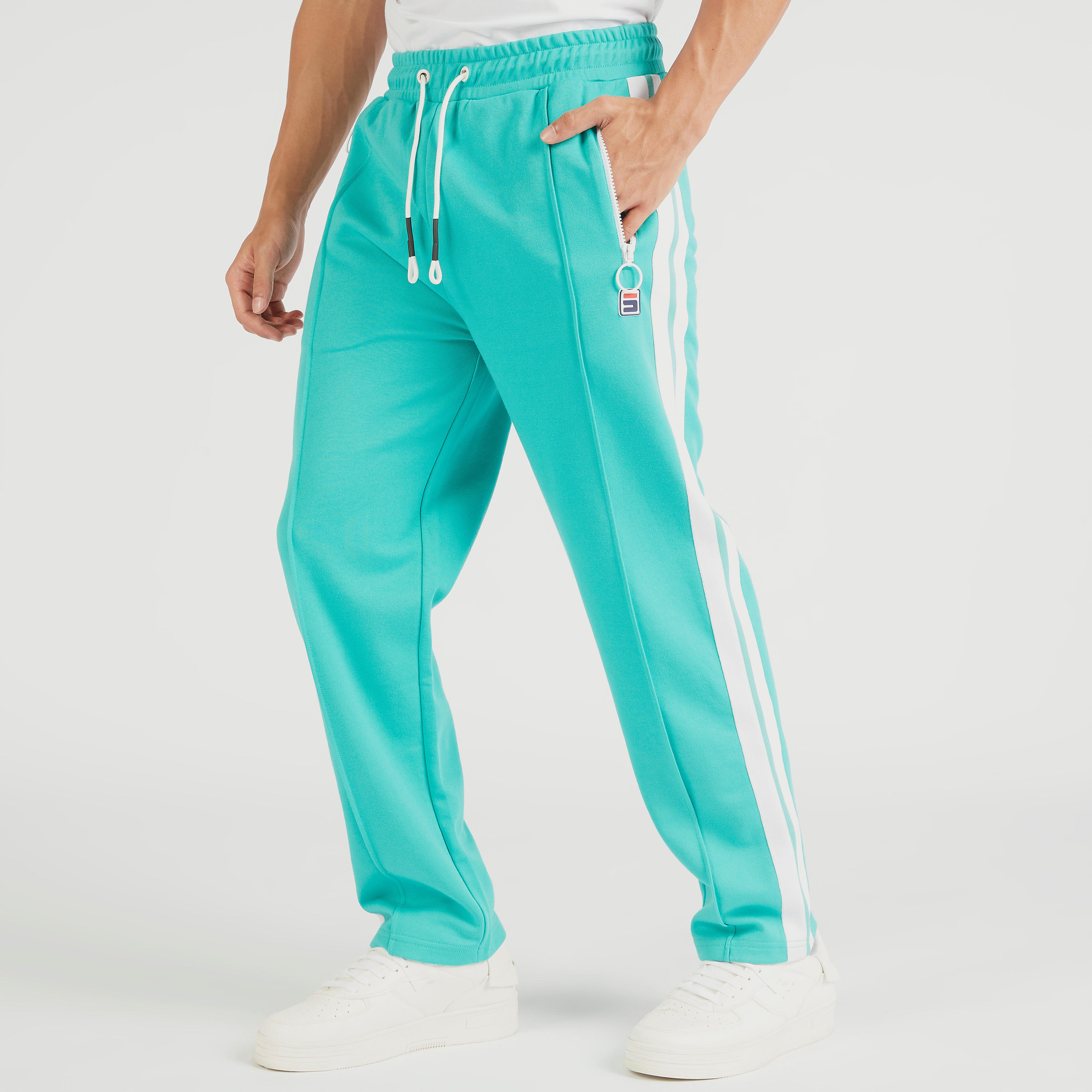بنطلون رياضي سادة برباط إغلاق وخصر متوسط الارتفاع وتفاصيل شريطة-men-clothing-bottoms-joggers-image-1