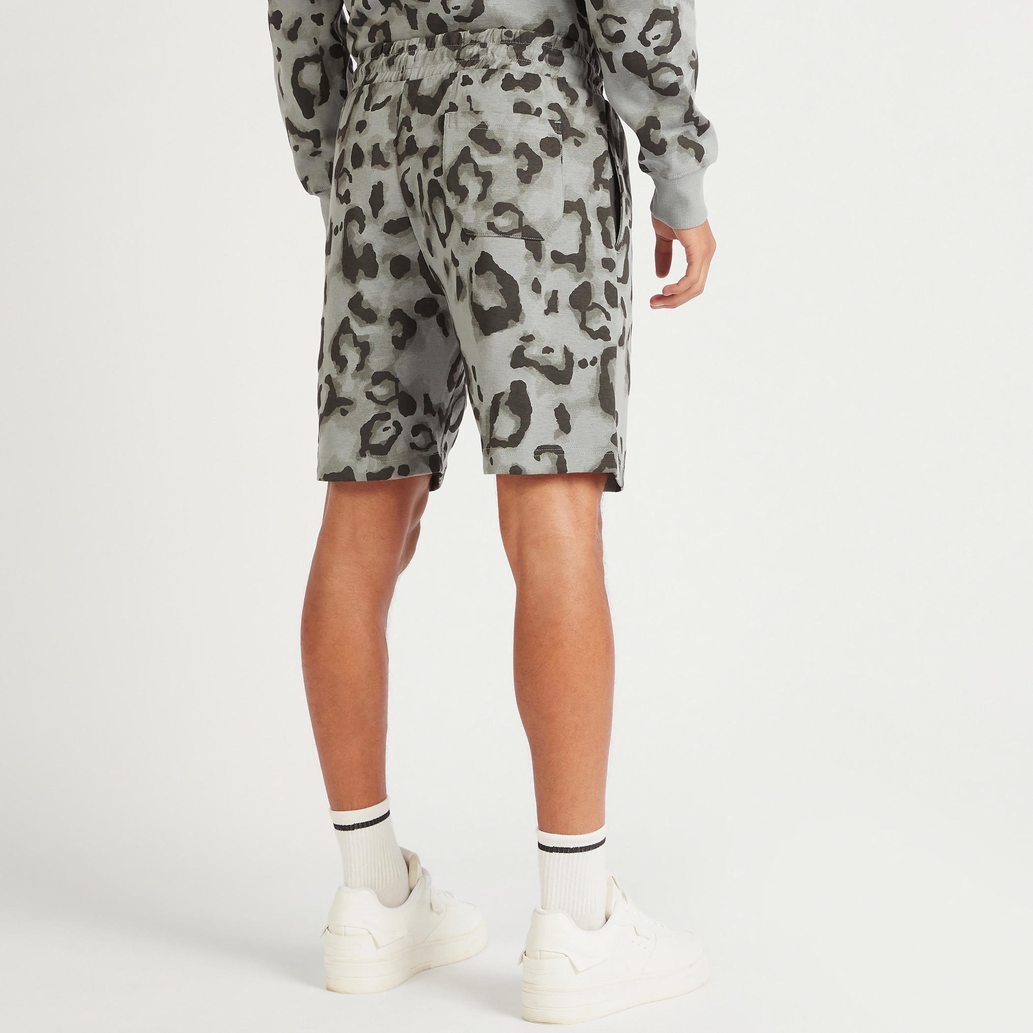Leopard Print Mid-Rise Shorts with Drawstring Closure-men-clothing-bottoms-shorts-image-4