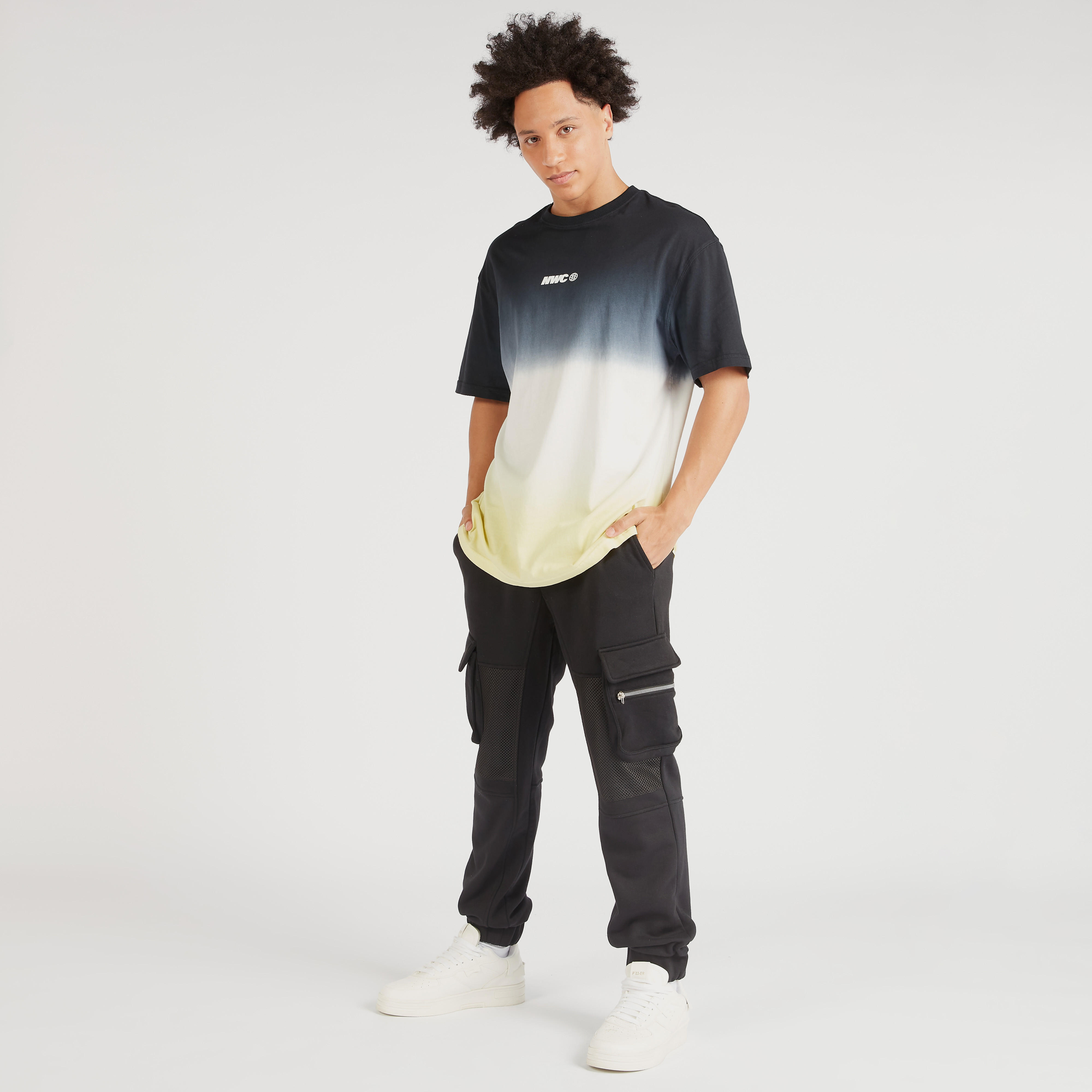 تيشيرت بلون متدرج وياقة ضيّقة وأكمام قصيرة-men-clothing-tshirtsandpolos-tshirts-image-5