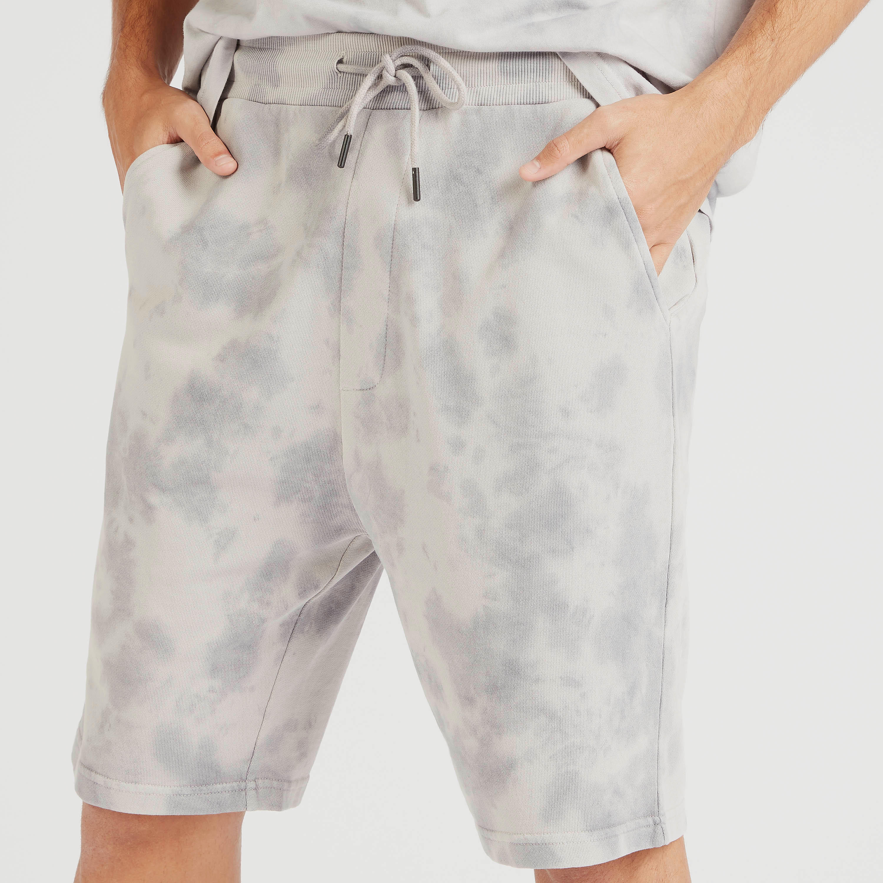 Tie-Dye Print Shorts with Pockets and Drawstring Closure-men-clothing-bottoms-shorts-image-3