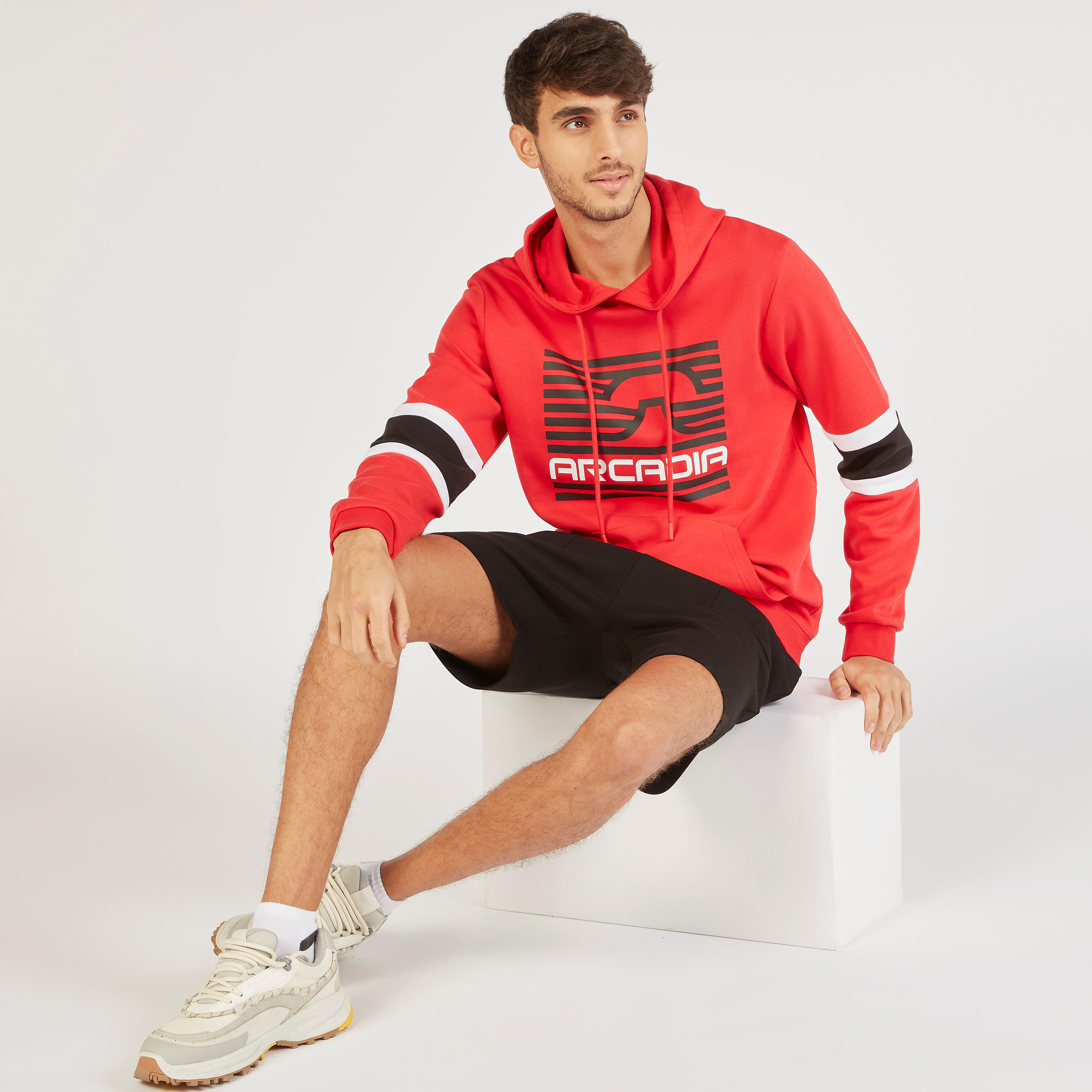 Graphic Print Hooded Sweatshirt with Long Sleeves and Kangaroo Pocket-men-winterwear-hoodiesandsweatshirts-image-4