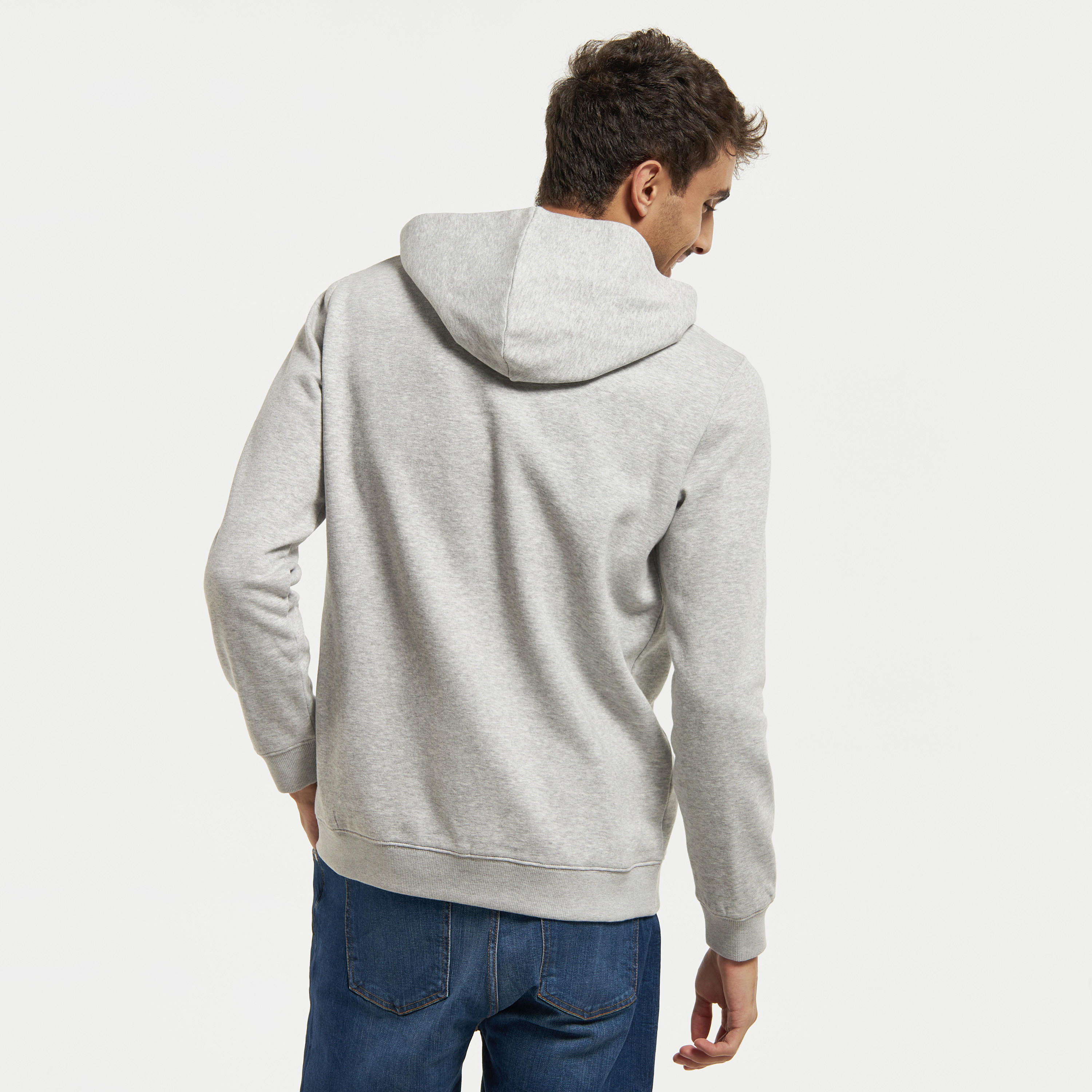 هودي بأكمام طويلة وجيوب كنغر وطبعات-men-winterwear-hoodiesandsweatshirts-image-3