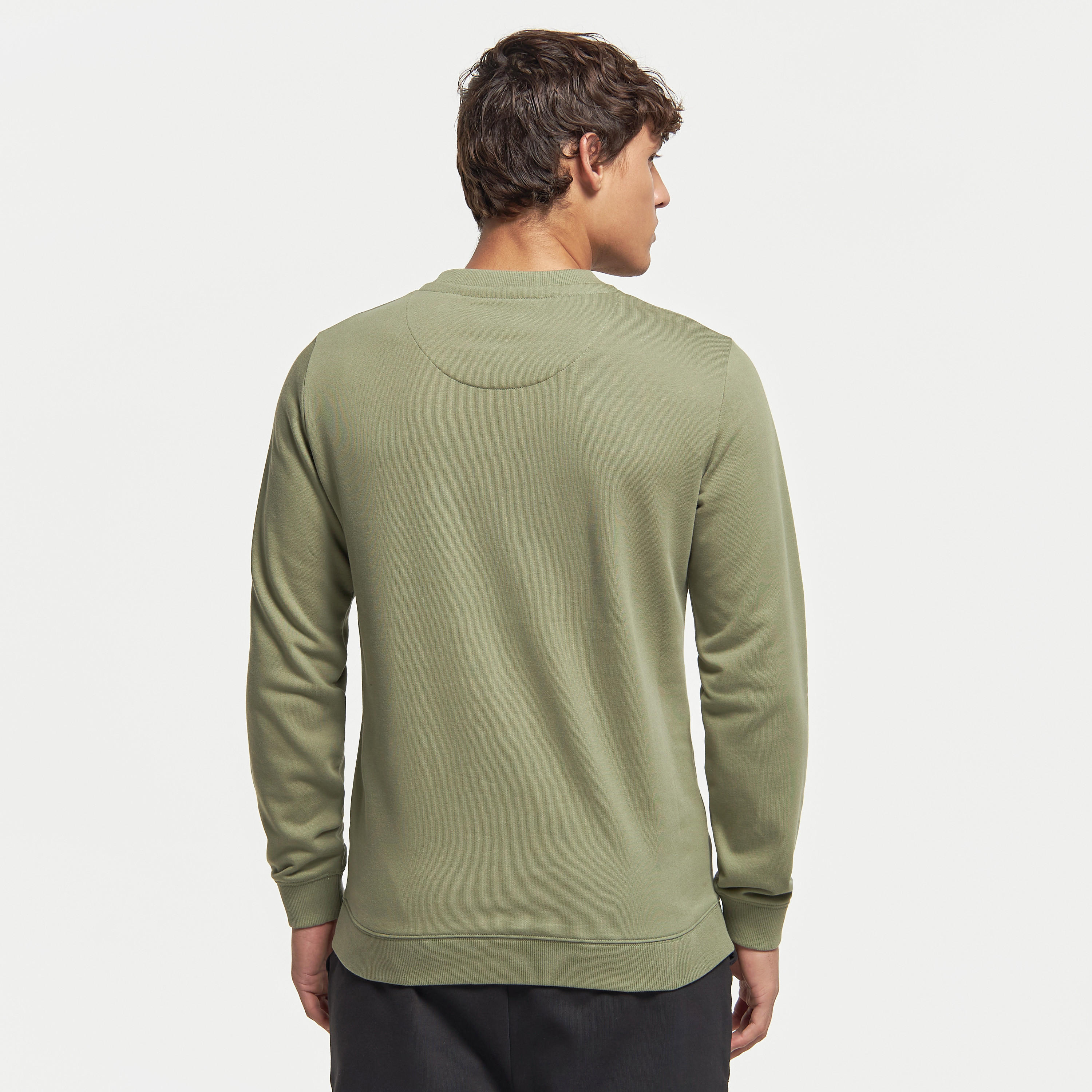 سويت شيرت بياقة ضيقة وأكمام طويلة وطبعات-men-winterwear-hoodiesandsweatshirts-image-3