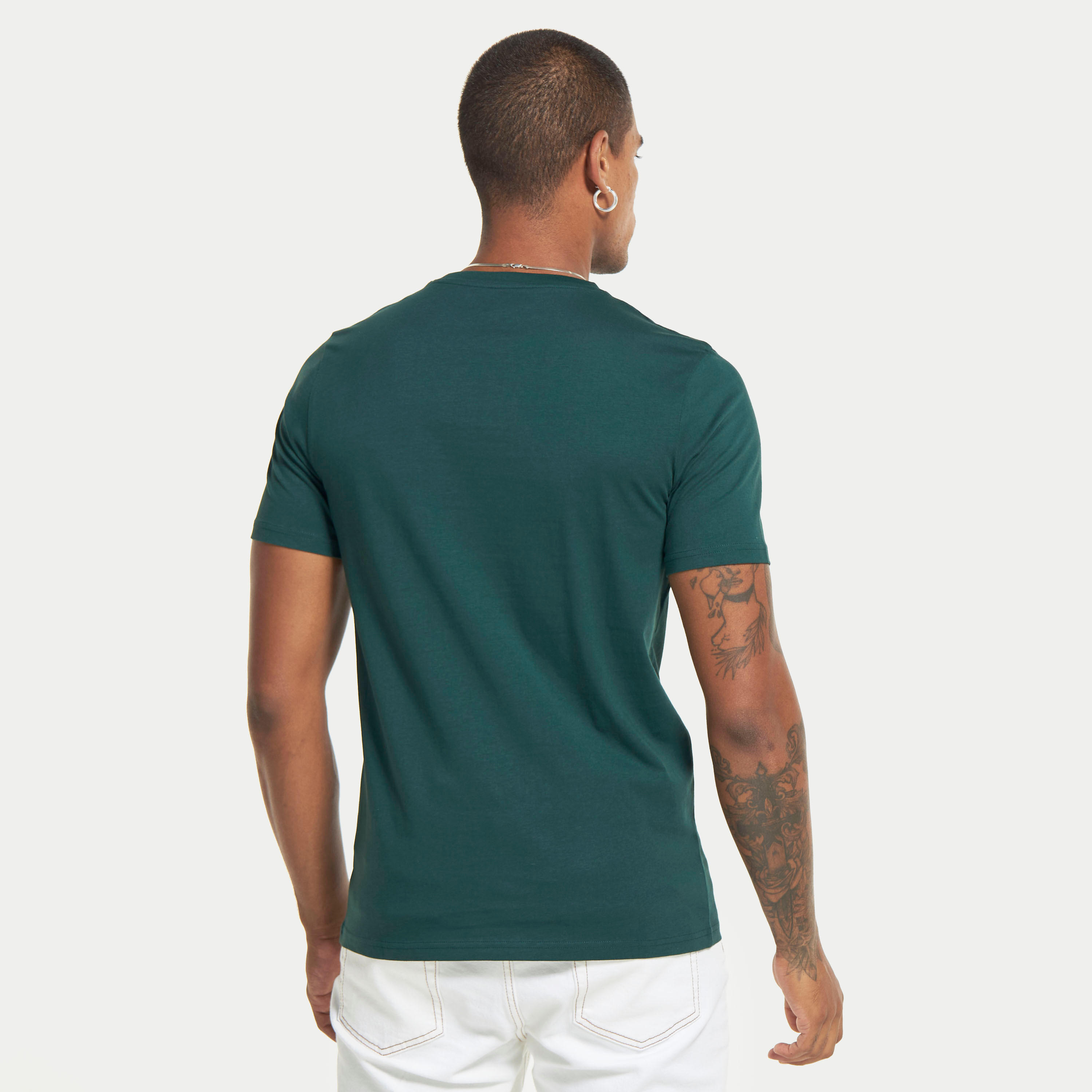 تيشيرت بياقة ضيّقة وأكمام قصيرة وطبعات-men-clothing-tshirtsandpolos-tshirts-image-3