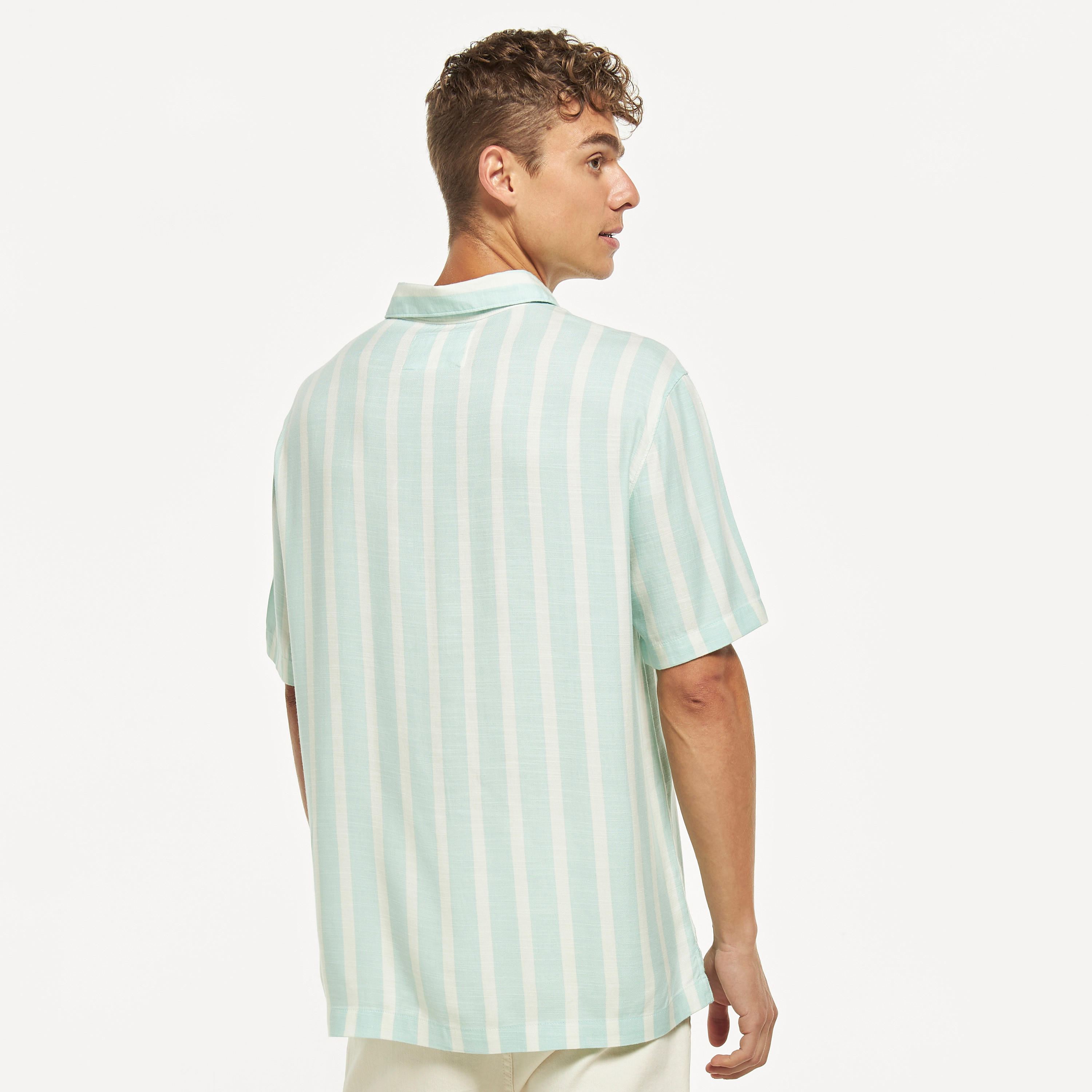 قميص ليوسل مخطّط بأكمام قصيرة-men-clothing-shirts-image-3