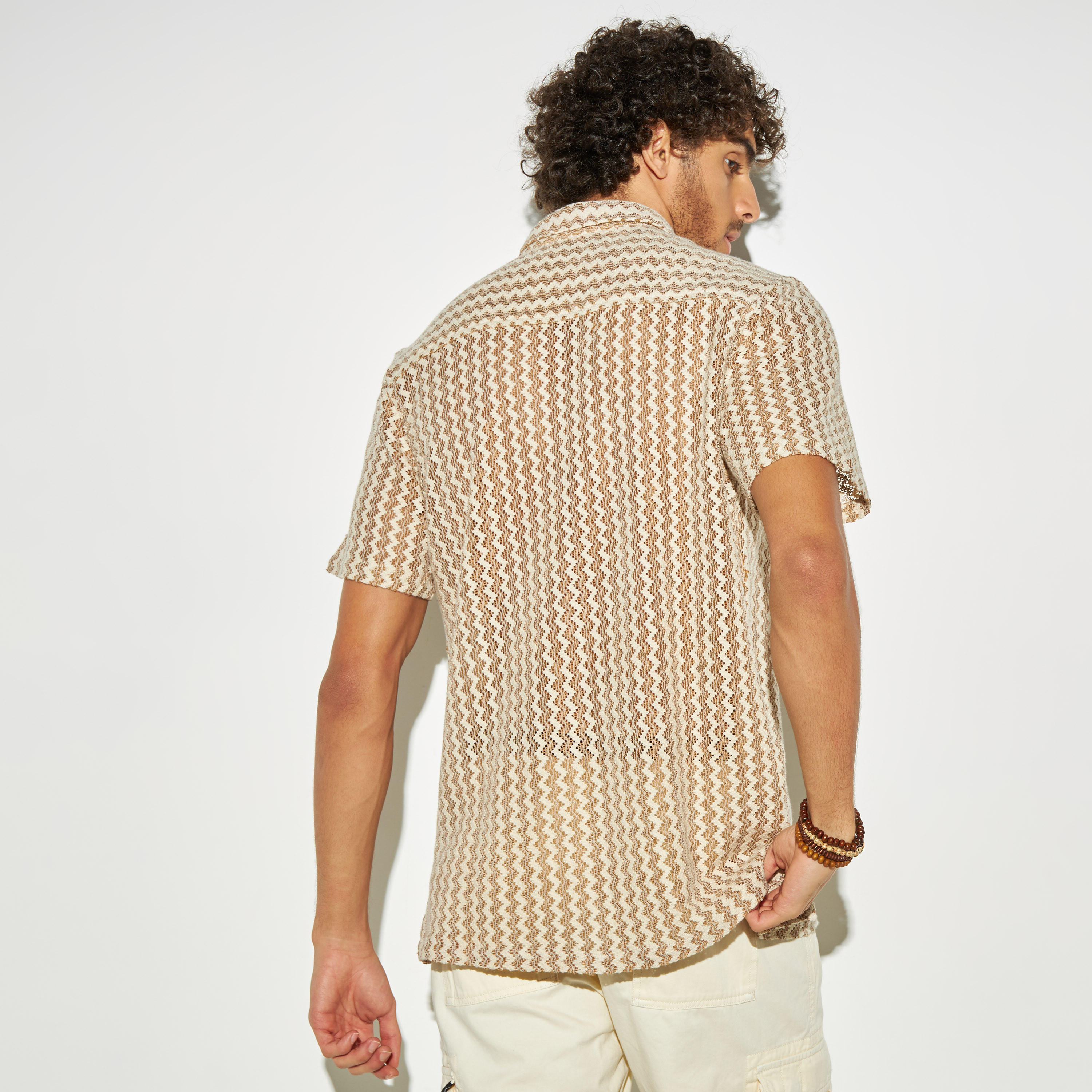 قميص بارز الملمس بأكمام قصيرة-men-clothing-shirts-image-2