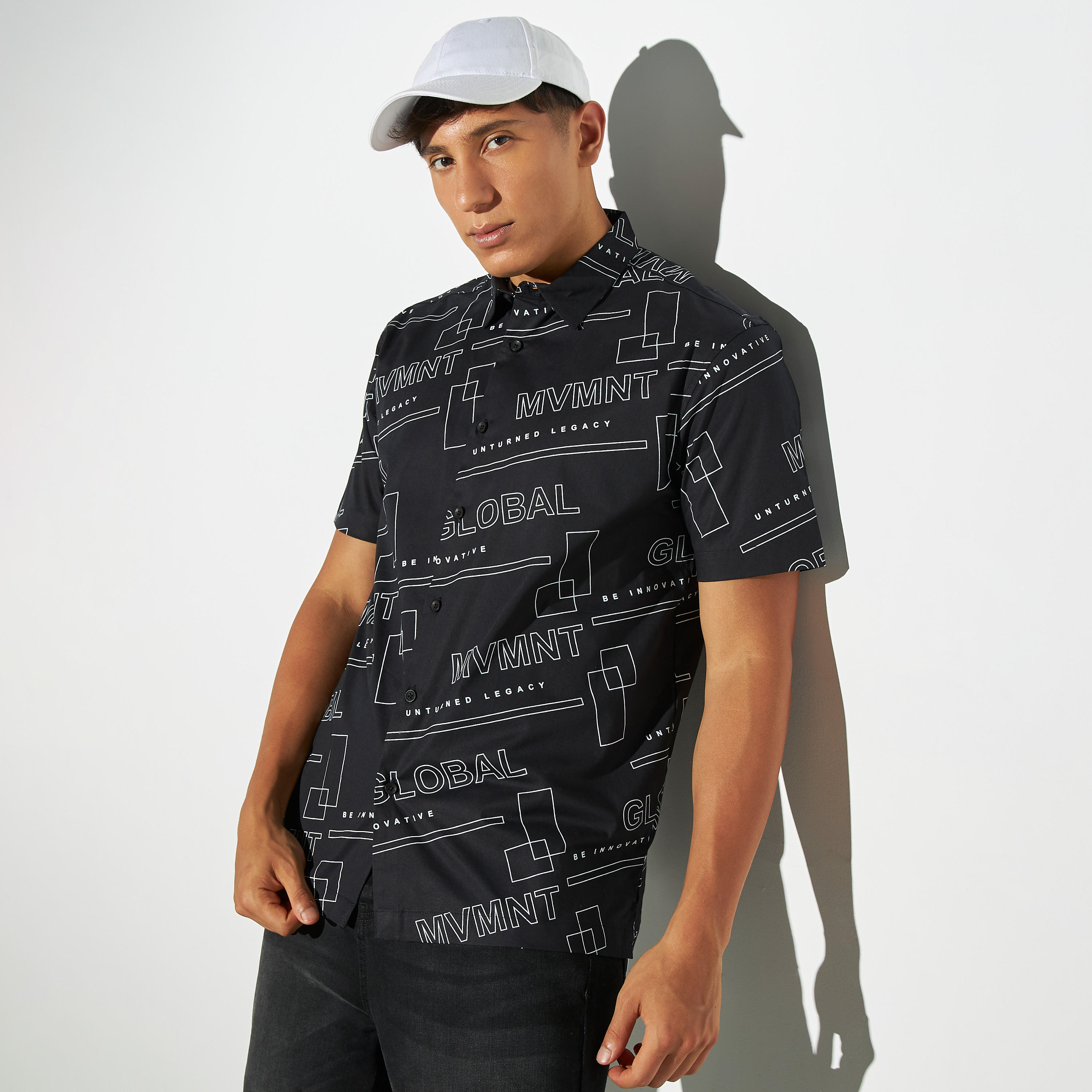 قميص بأكمام قصيرة وطبعات-men-clothing-shirts-image-1