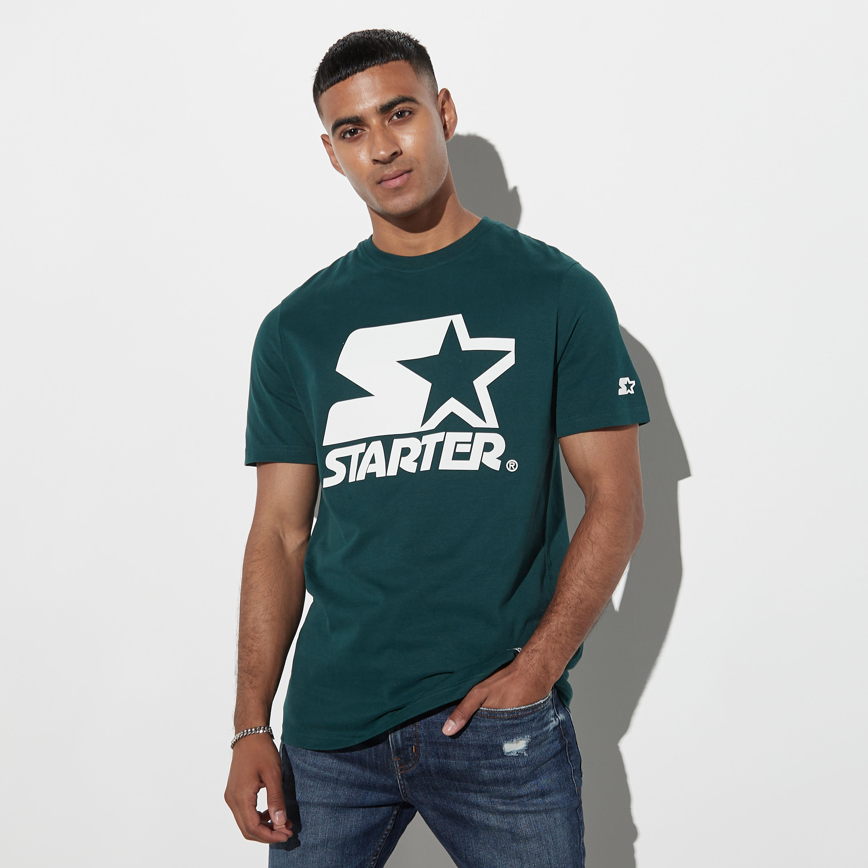 تيشيرت بياقة ضيقة وأكمام قصيرة وطبعات-men-clothing-tshirtsandpolos-tshirts-image-1