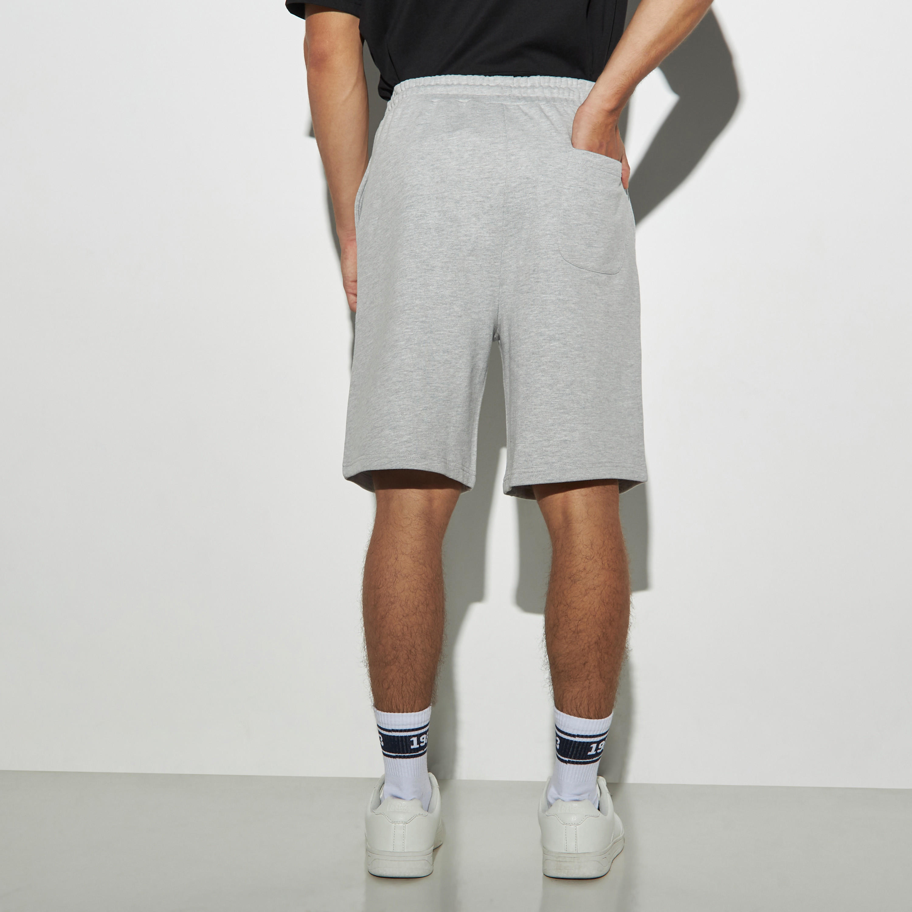 شورت برباط إغلاق وجيوب-men-clothing-bottoms-shorts-image-3