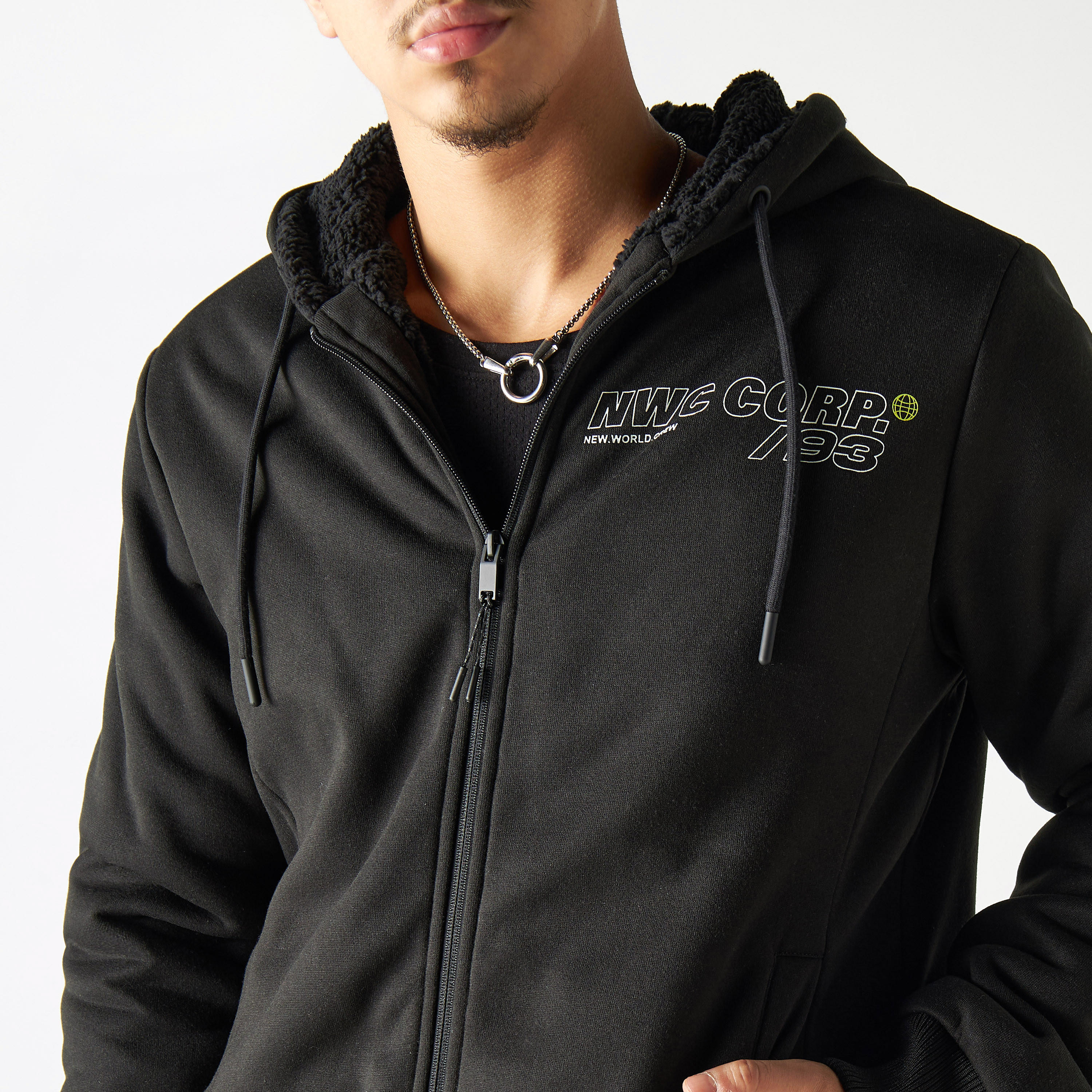 هودي بسحّاب إغلاق وجيوب بطبعات-men-clothing-jacketsandblazers-jackets-image-4