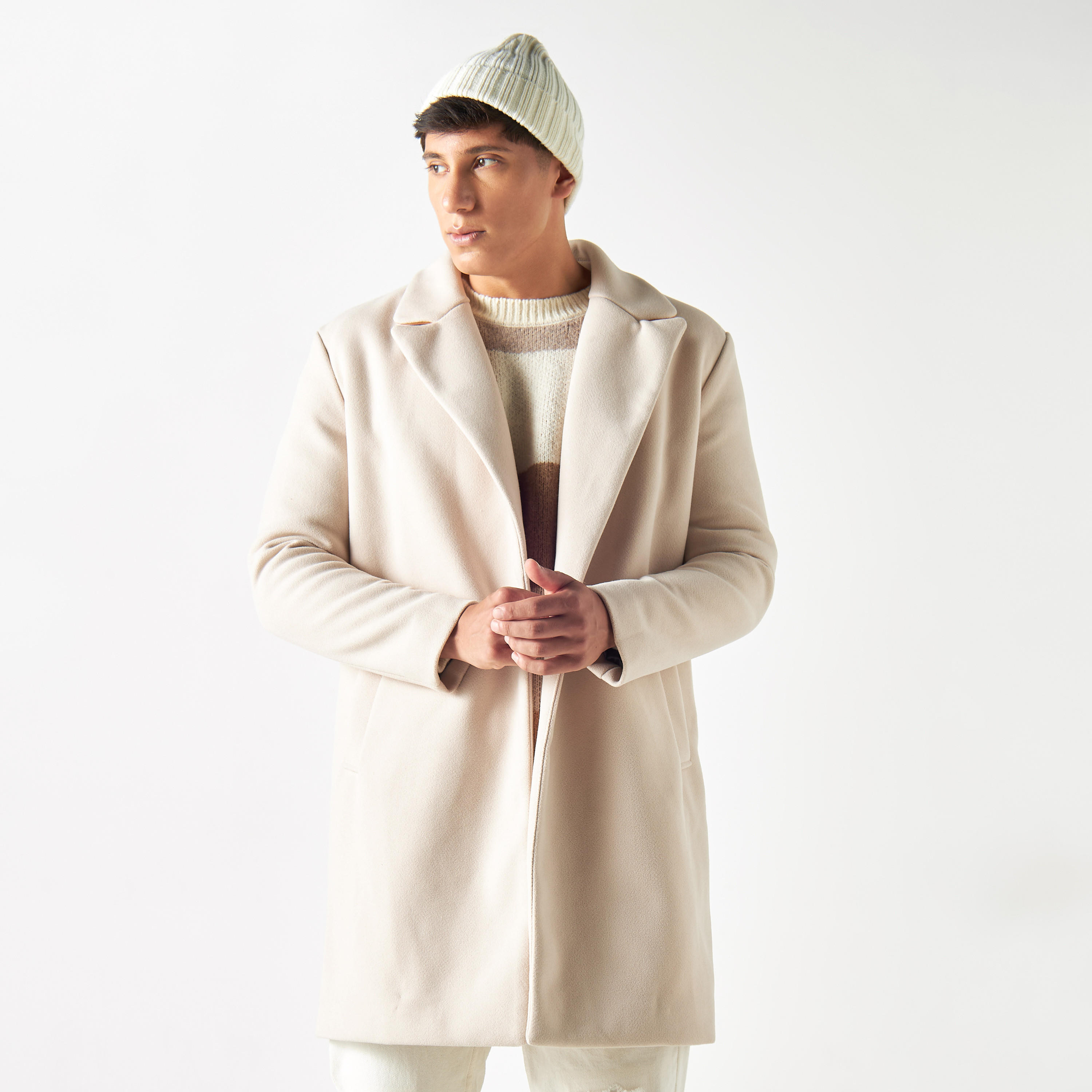 بليزر طويل بجيوب وياقة مطوية-men-clothing-jacketsandblazers-jackets-image-5
