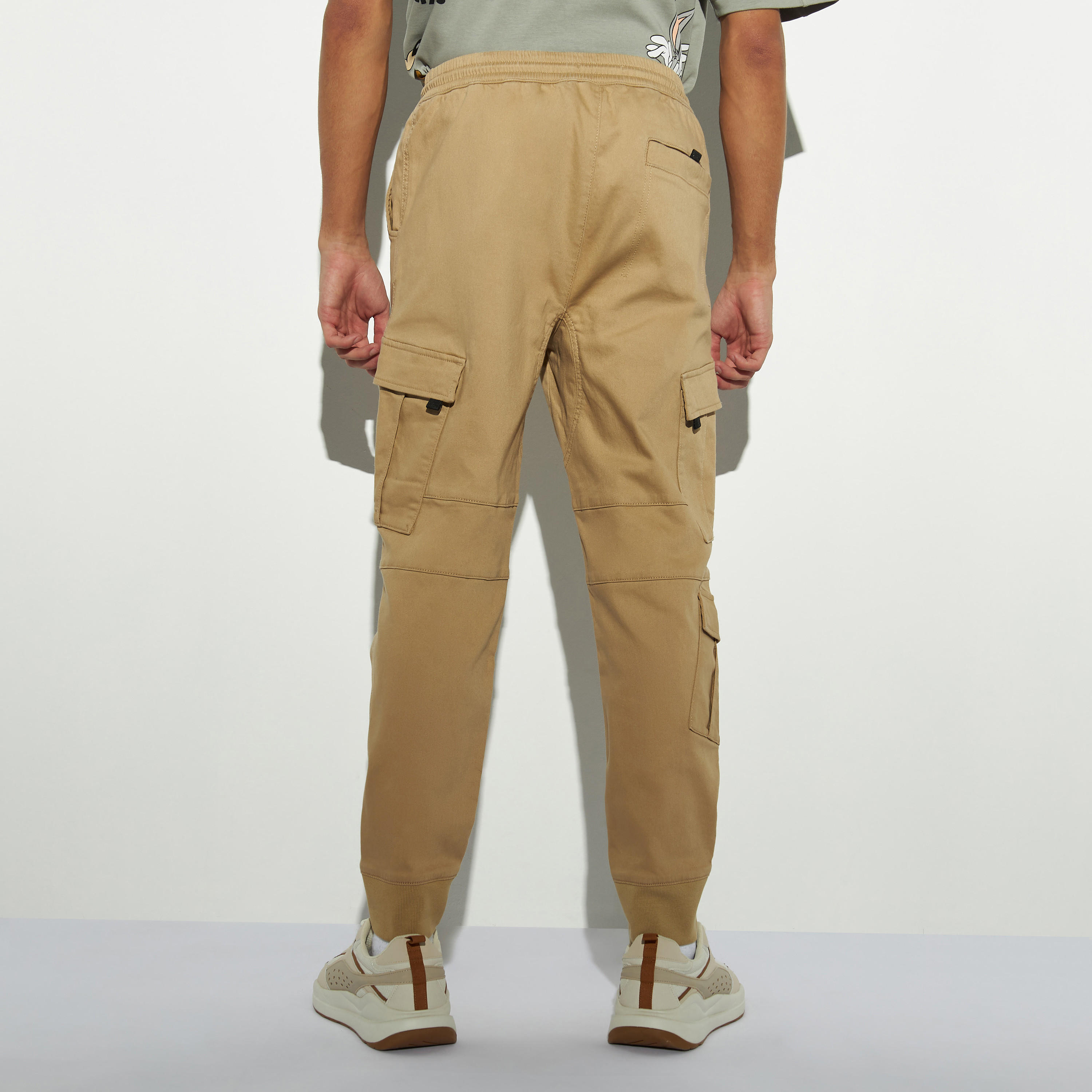 Solid Cargo Pants with Drawstring Closure and Pockets-men-clothing-bottoms-trousersandchinos-trousers-image-3