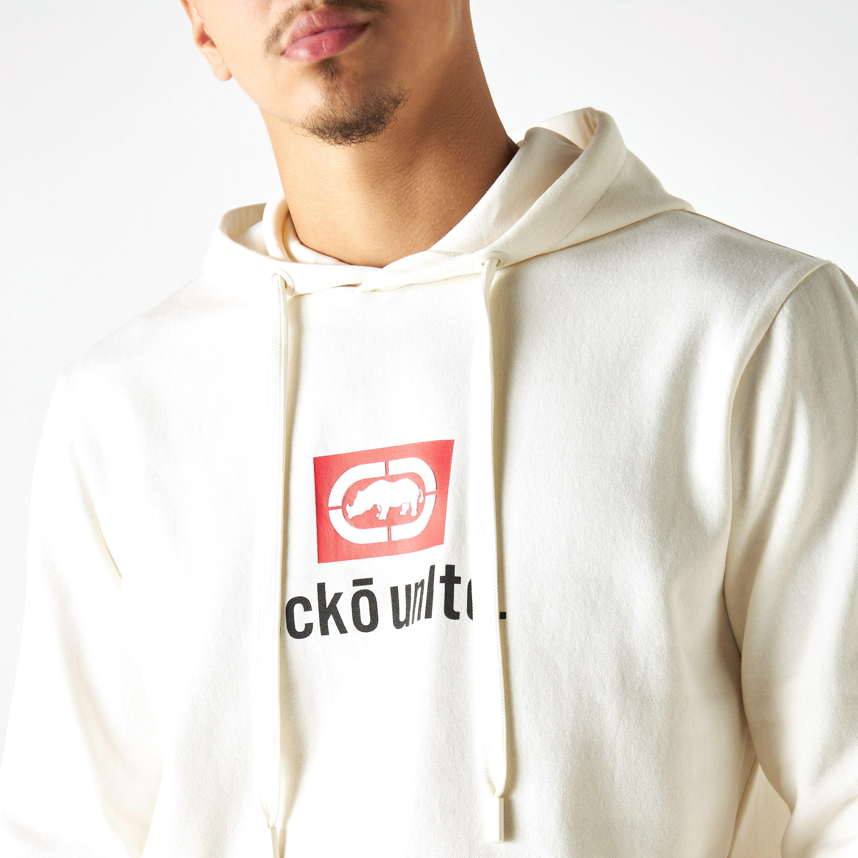 هودي بأكمام طويلة وجيب كنغر وطبعات من إيكو أنليمتيد-men-winterwear-hoodiesandsweatshirts-image-2