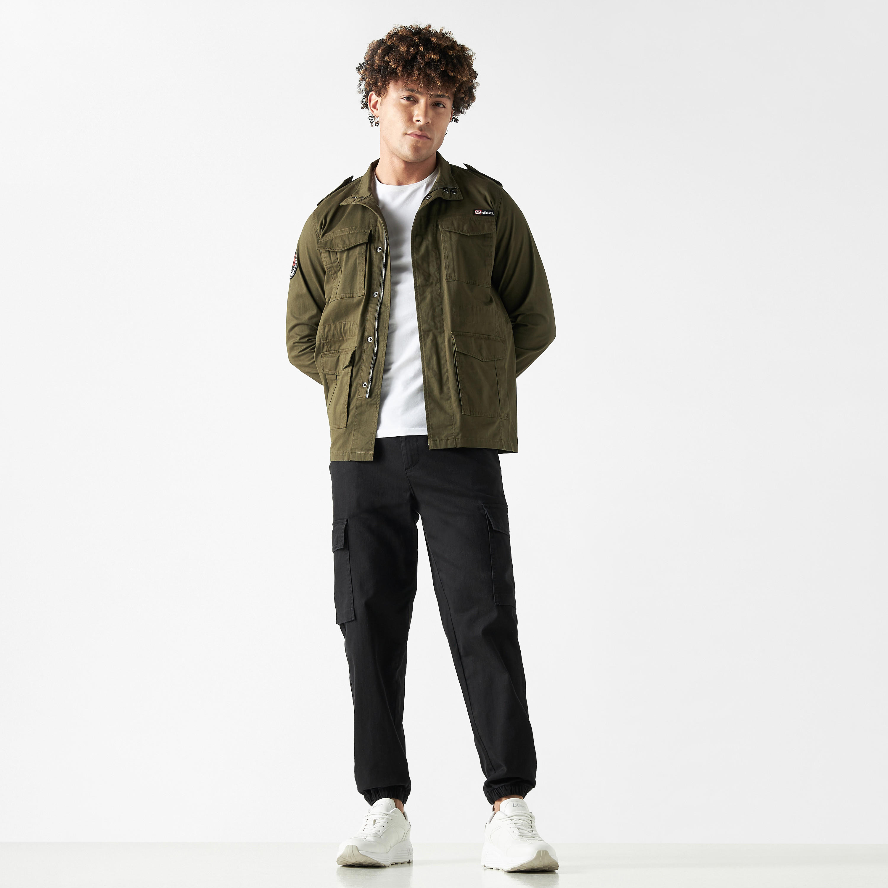 جاكيت بأكمام طويلة وتفاصيل شعار من إيكو أنليمتد-men-clothing-jacketsandblazers-jackets-image-2