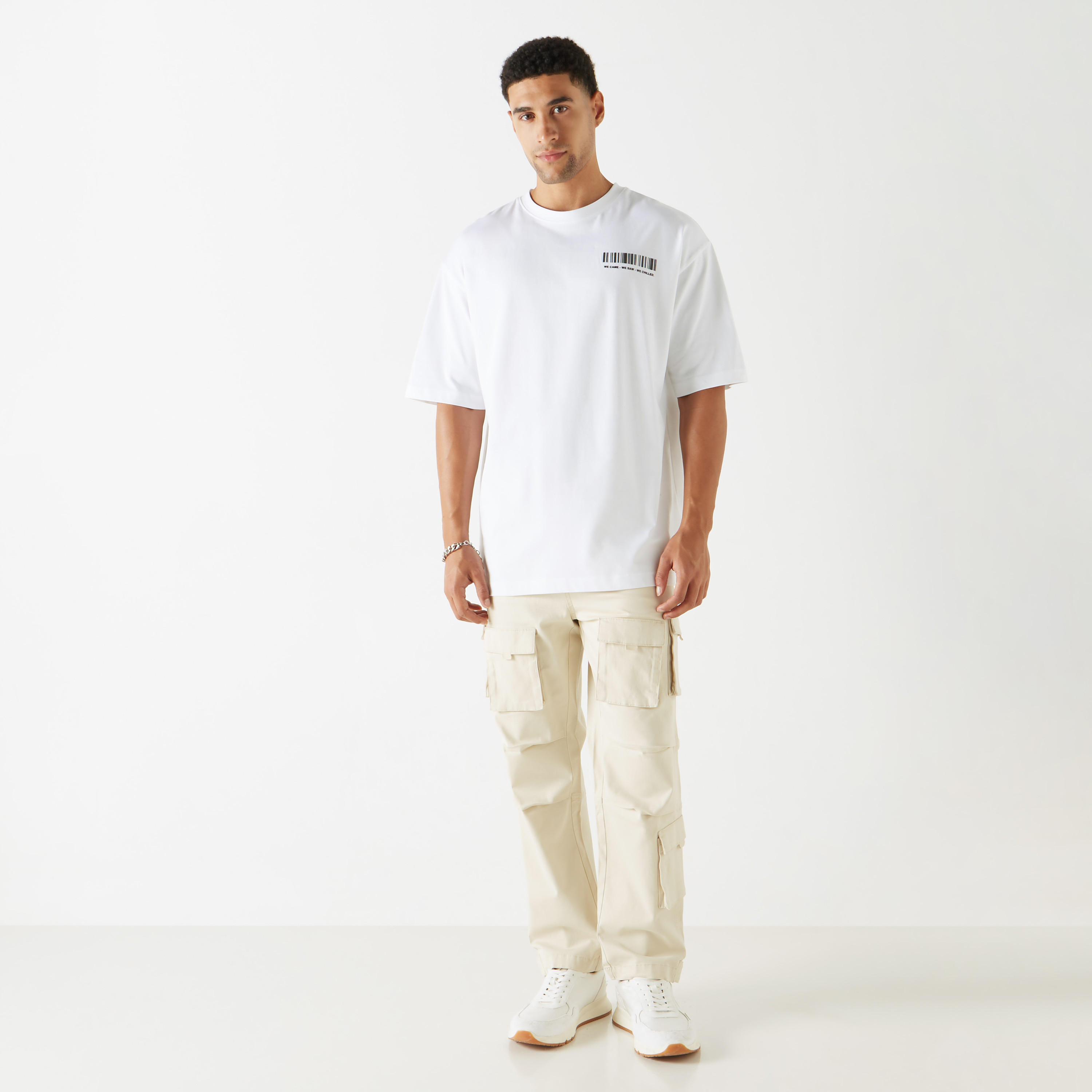 Graphic Print Oversized T-shirt with Short Sleeves and Crew Neck-men-clothing-tshirtsandpolos-tshirts-image-2