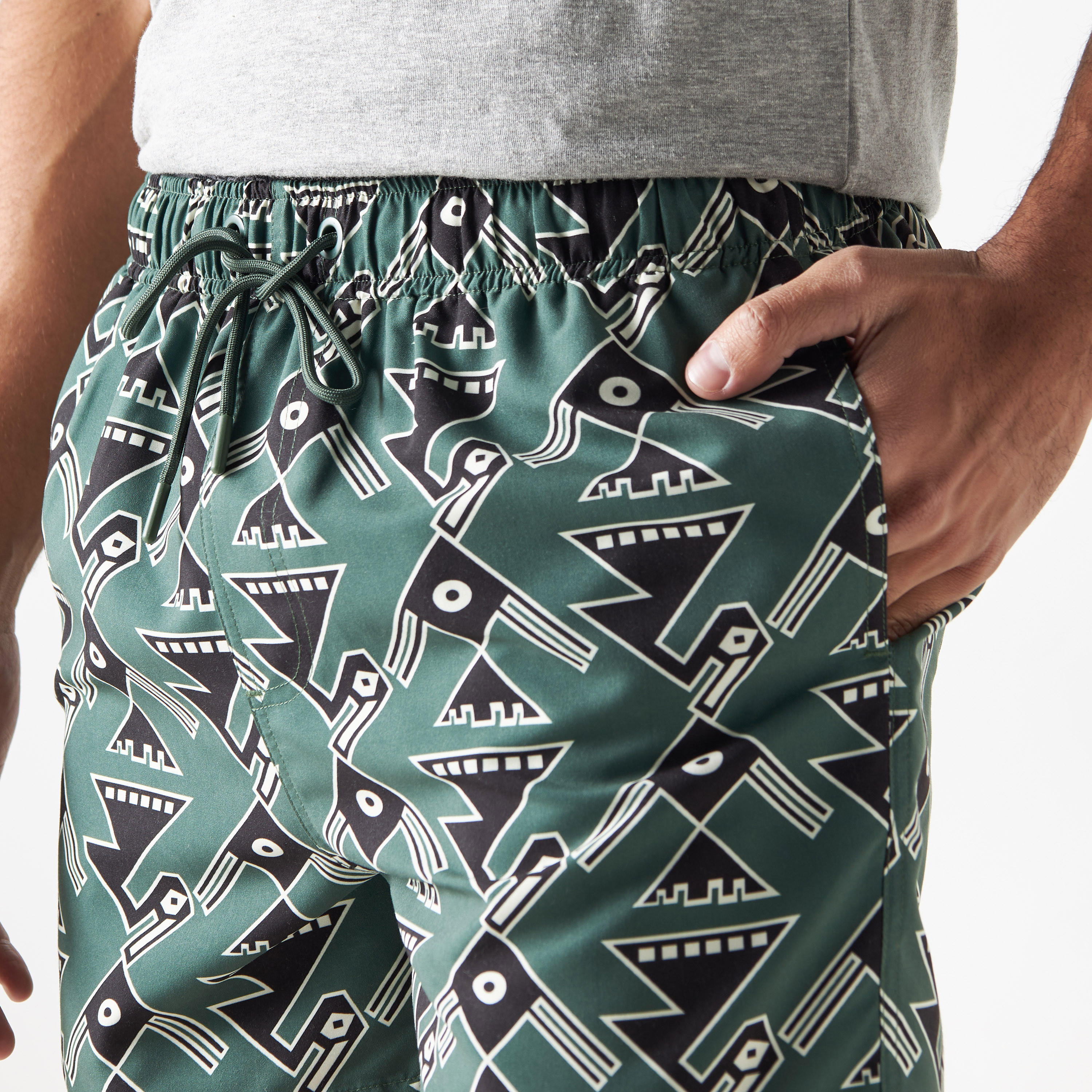 شورت سباحة برباط إغلاق وطبعات-men-clothing-swimandbeach-shorts-image-4