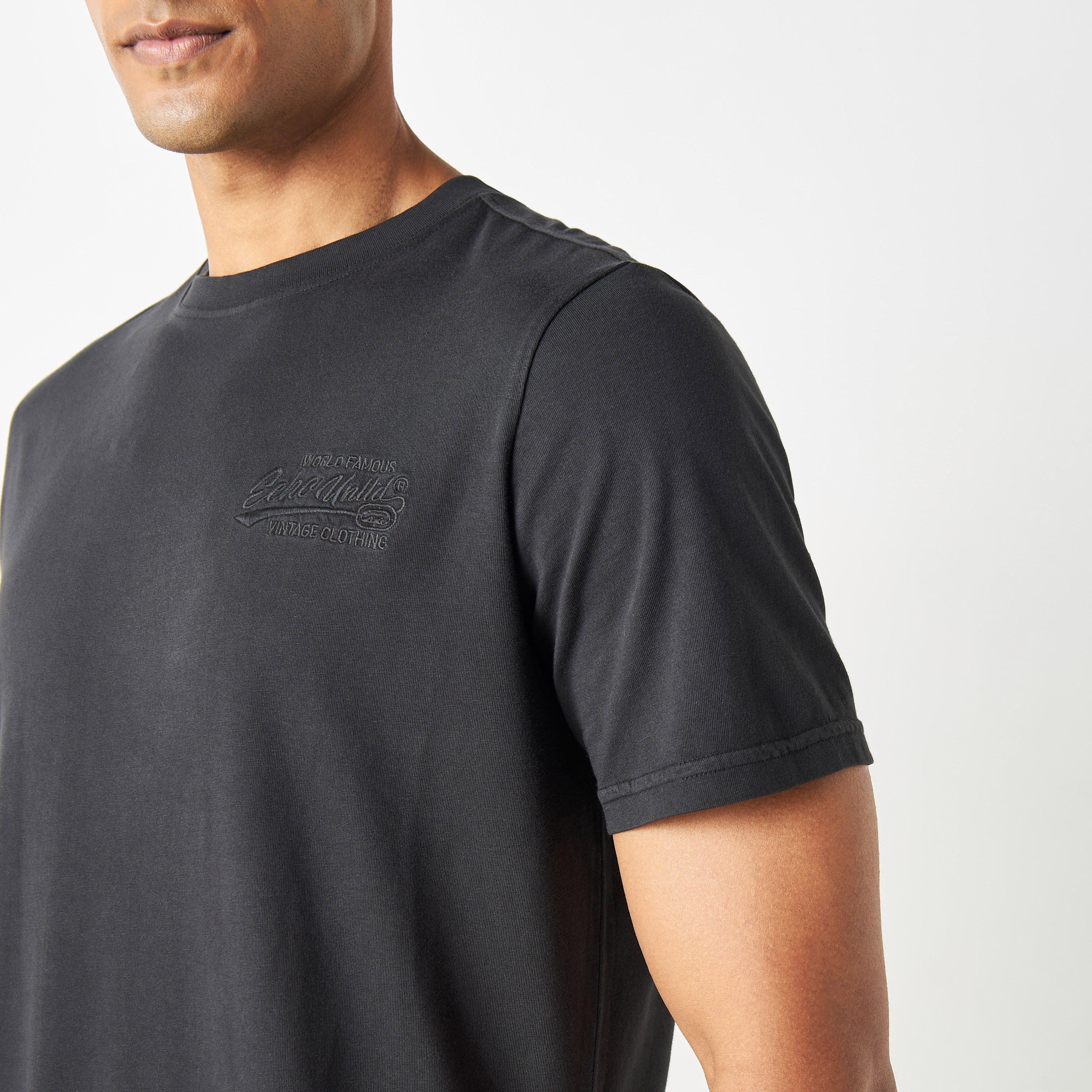 Ecko Unltd Logo Embroidered Crew Neck T-shirt-men-clothing-tshirtsandpolos-tshirts-image-17