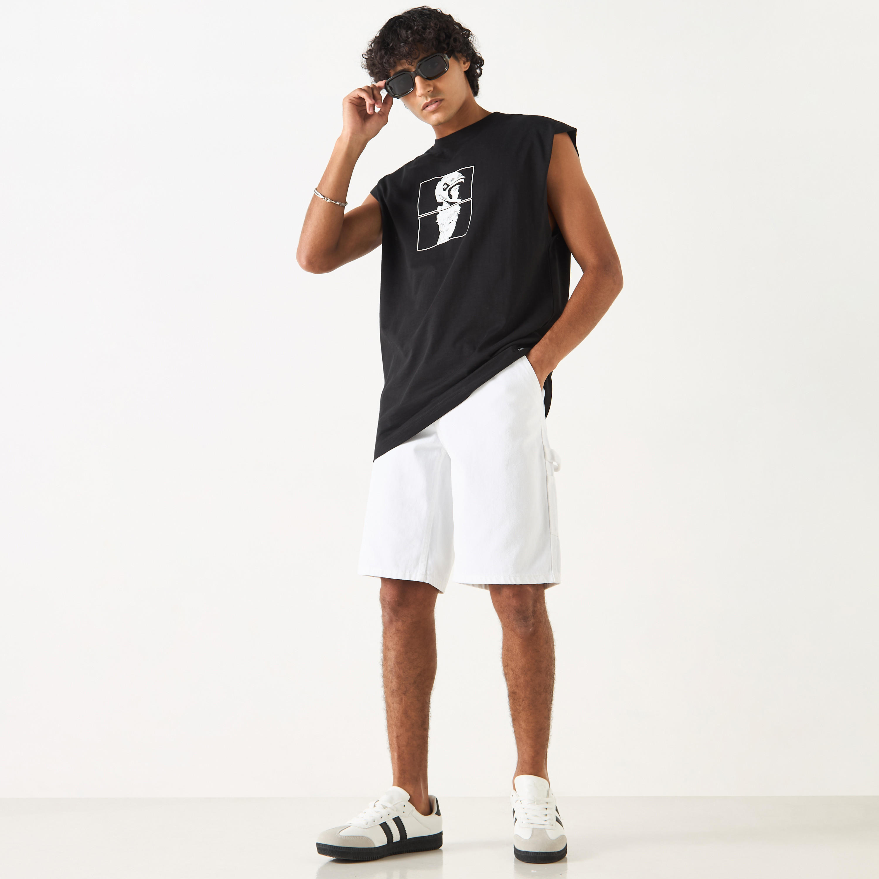 Regular Fit Denim Shorts with Pockets-men-clothing-bottoms-shorts-image-2
