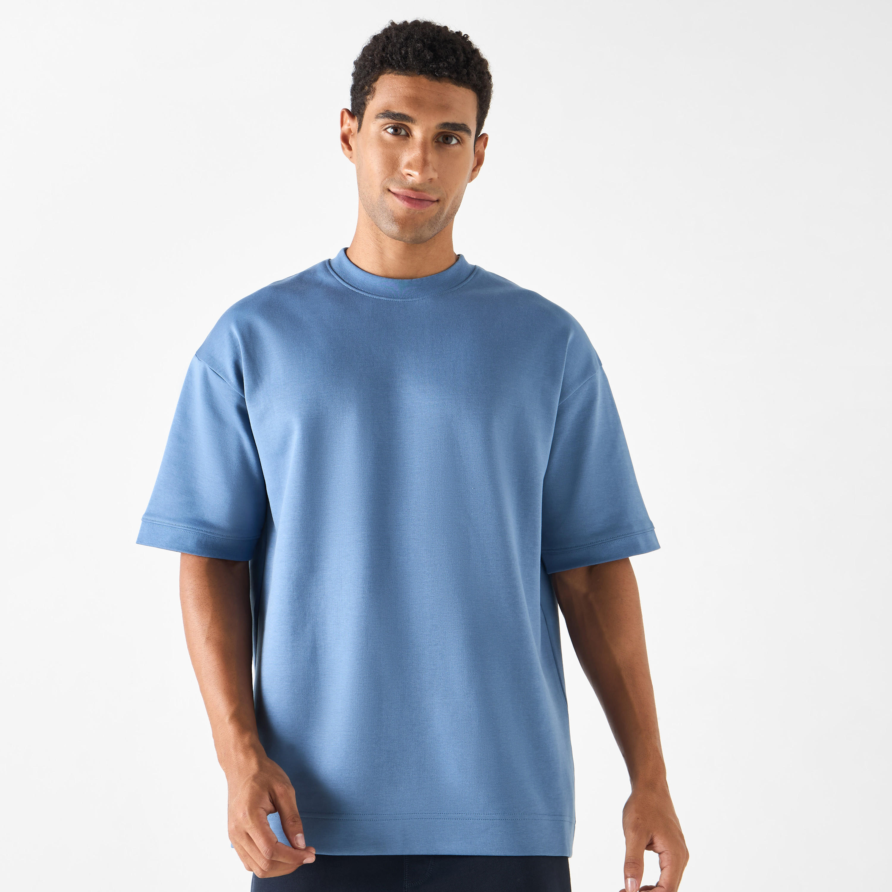Relaxed Fit Crew Neck T-shirt with Short Sleeves-men-clothing-tshirtsandpolos-tshirts-image-1