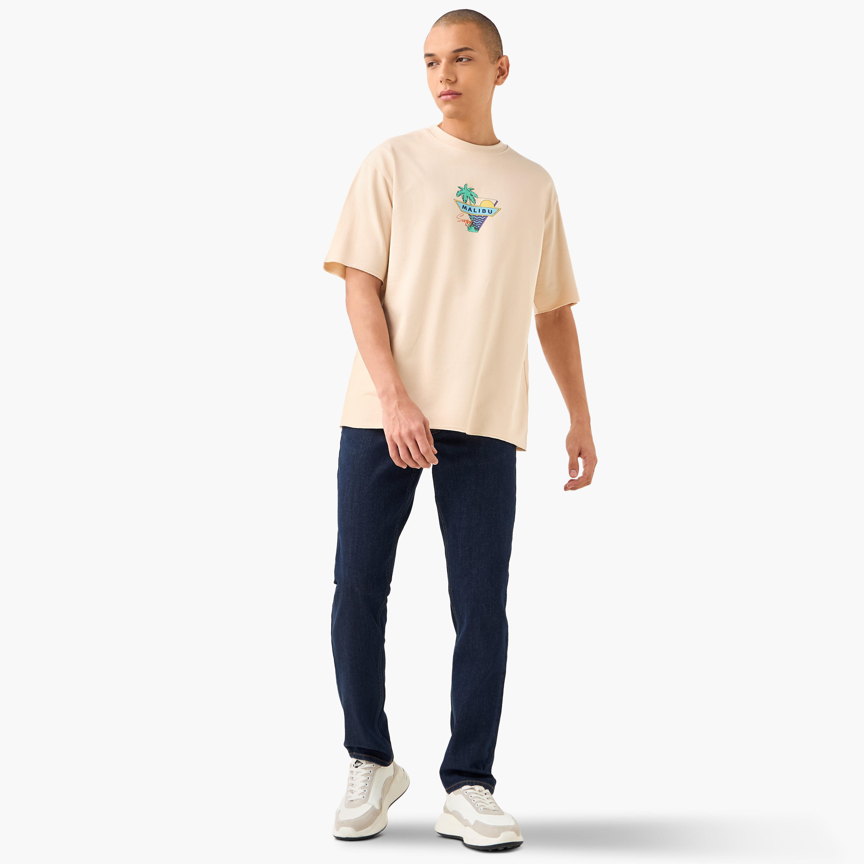 Graphic Print Boxy T-shirt with Crew Neck-men-clothing-tshirtsandpolos-tshirts-image-2
