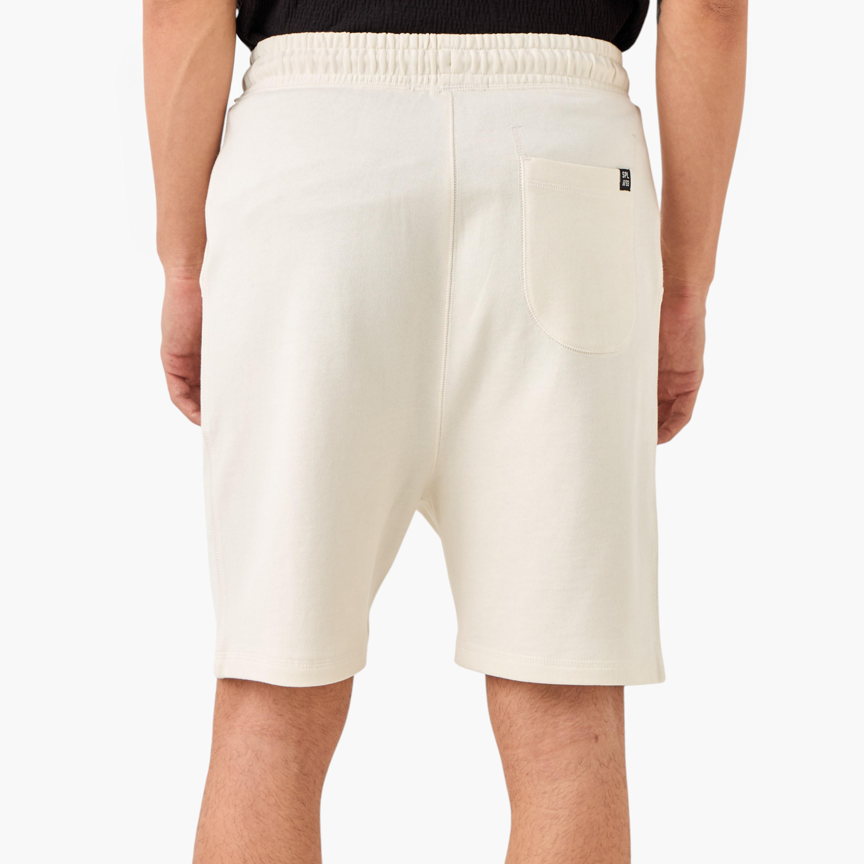 شورت بخصر مرن وجيوب-men-clothing-bottoms-shorts-image-3