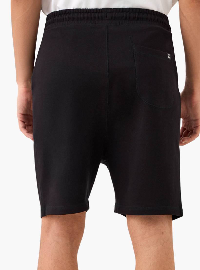 شورت بخصر مرن وجيوب-men-clothing-bottoms-shorts-image-3