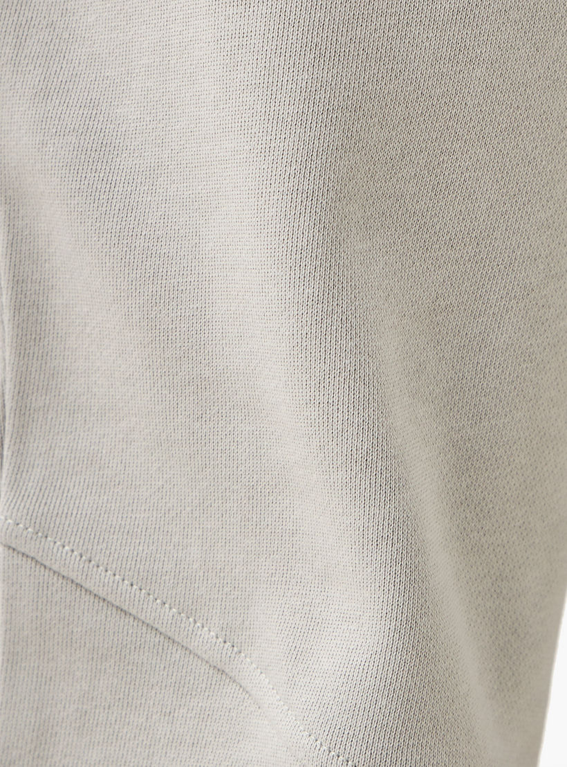 بنطلون رياضي بخصر مرن وتصميم بألواح وجيوب-men-clothing-bottoms-joggers-image-5