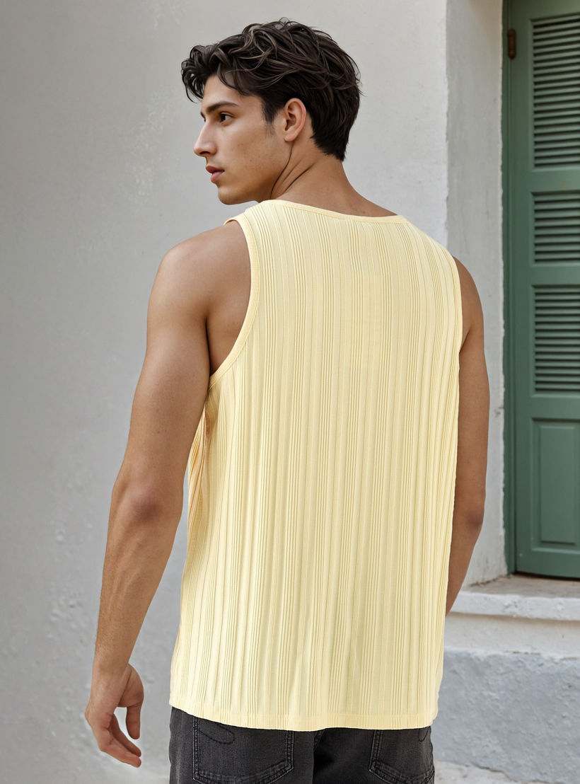 فيست بدون أكمام بارز الملمس-men-clothing-tshirtsandpolos-vests-image-3