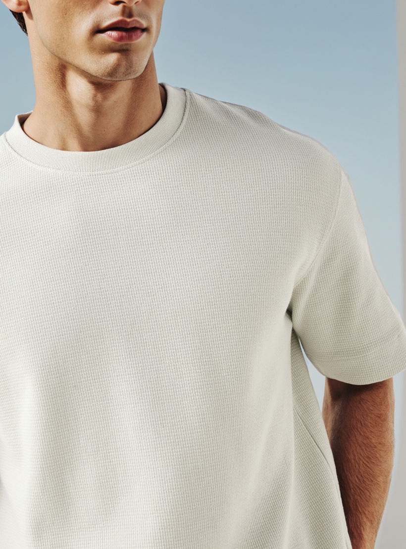Waffle Textured T-shirt-men-clothing-tshirtsandpolos-tshirts-image-4