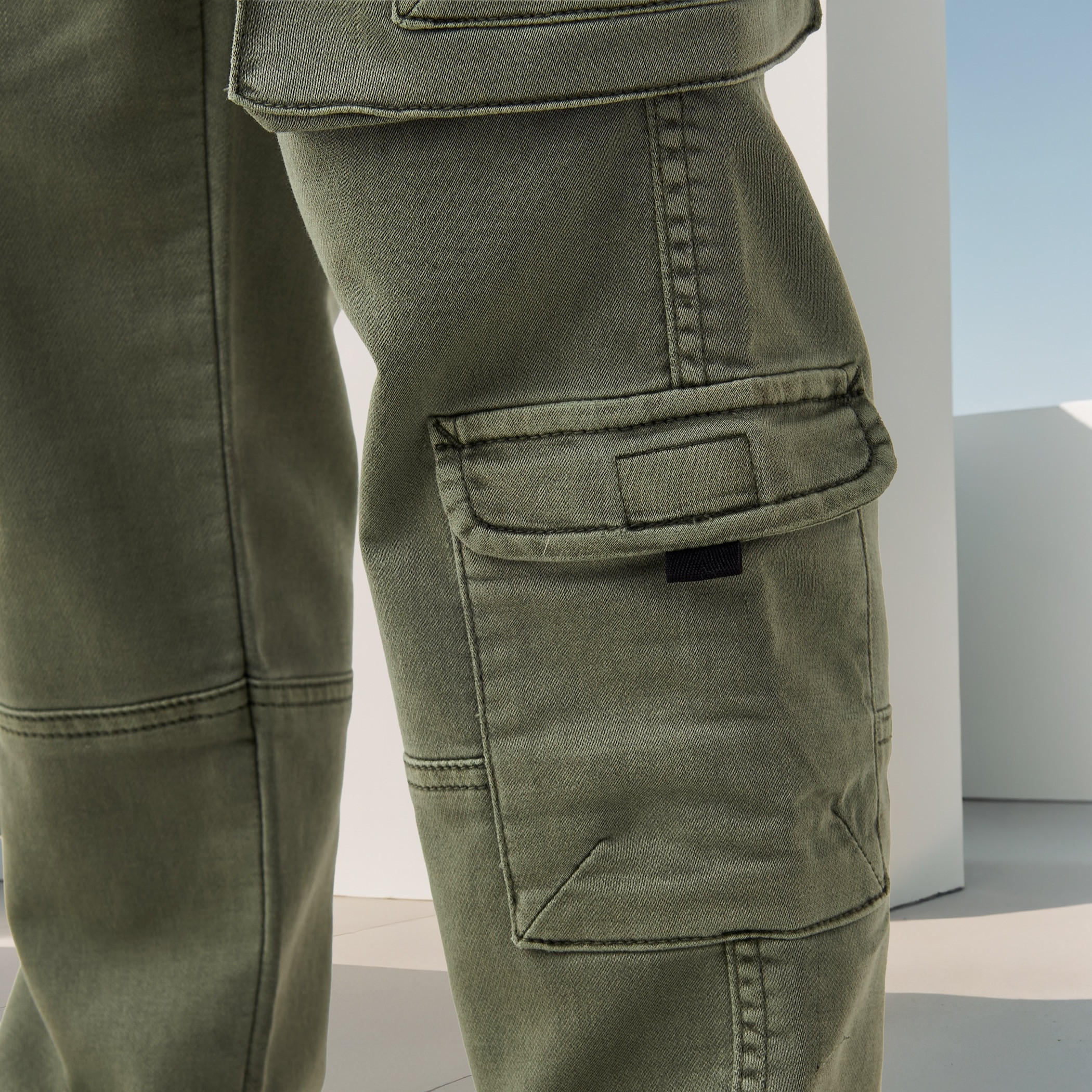 Flexi Waist Cargo Joggers with Pockets-men-clothing-bottoms-joggers-image-5