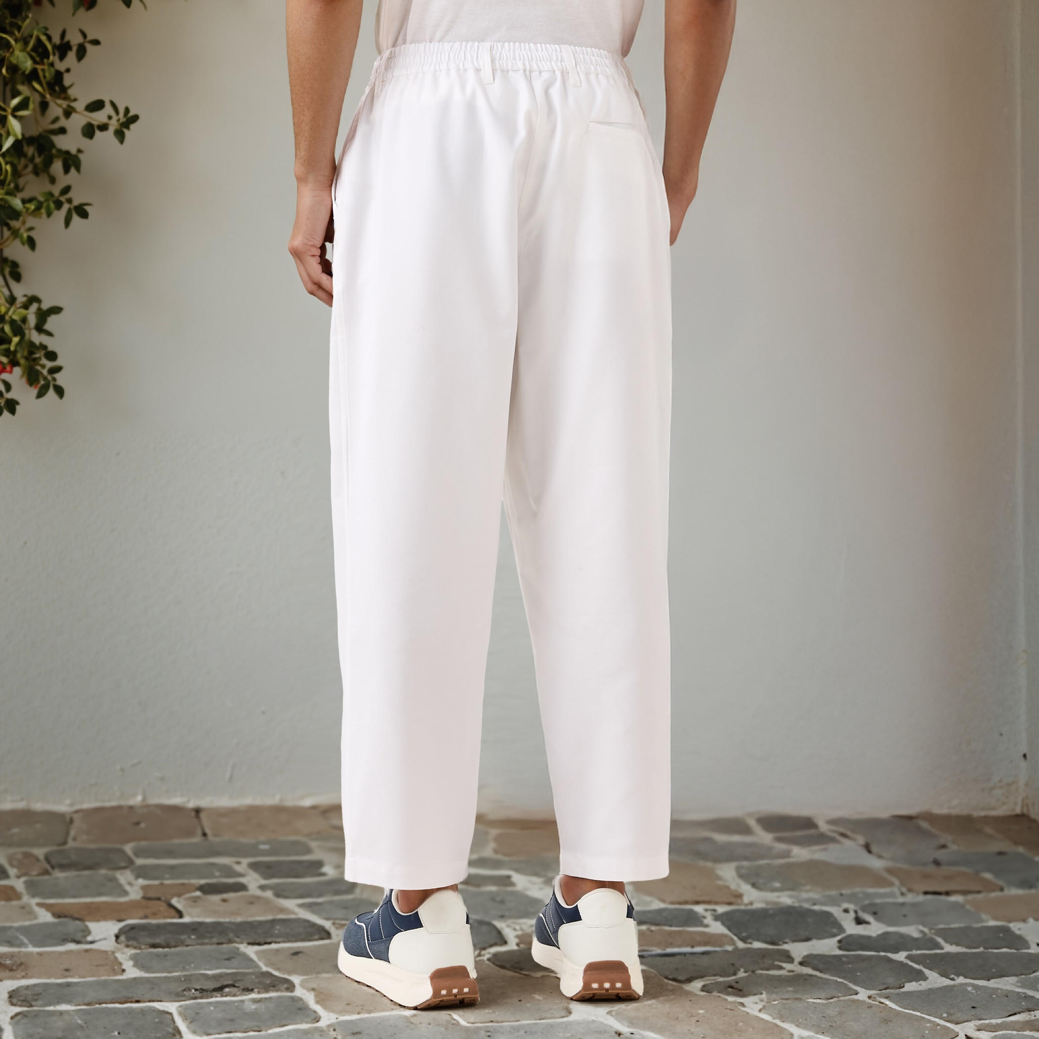 Regular Fit Pants with Elasticated Waistband and Pockets-men-clothing-bottoms-joggers-image-3