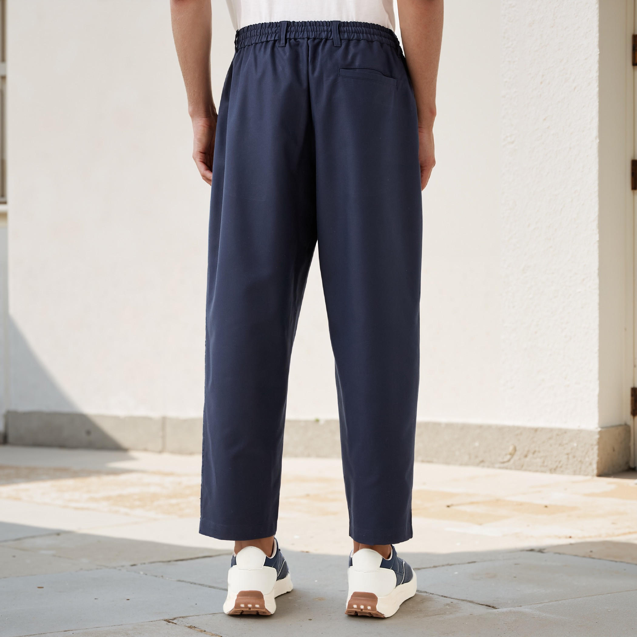 Regular Fit Pants with Elasticated Waistband and Pockets-men-clothing-bottoms-joggers-image-3