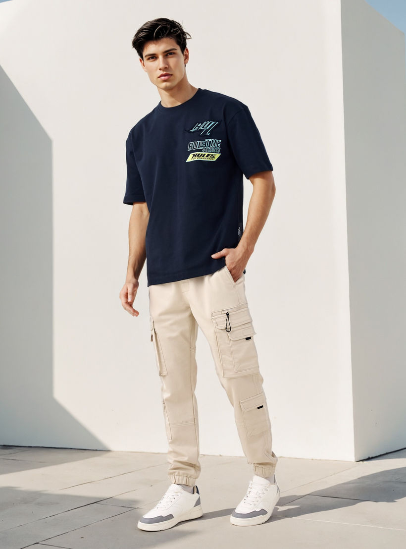 Graphic Print T-shirt with Crew Neck-men-clothing-tshirtsandpolos-tshirts-image-2