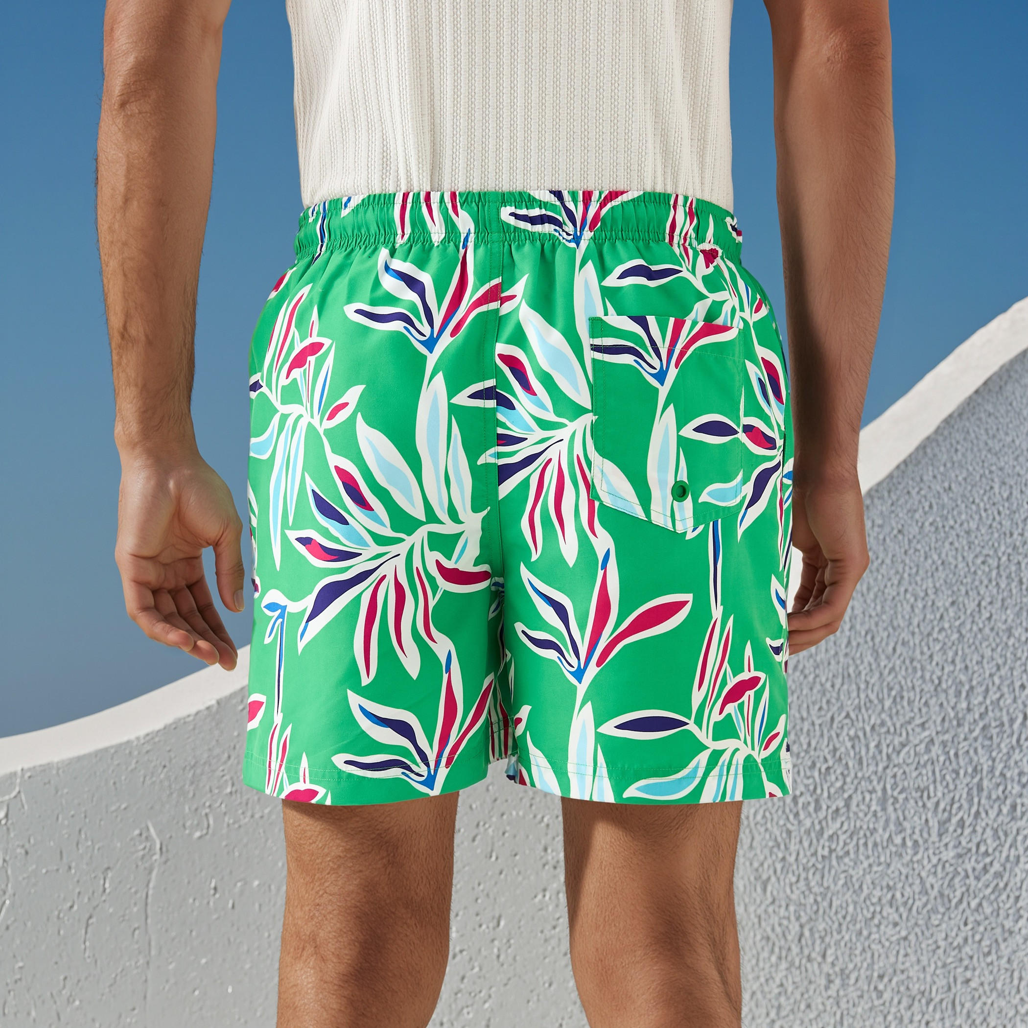شورت سباحة بطبعات أوراق شجر مع رباط إغلاق-sports-men-clothing-swimwear-image-4