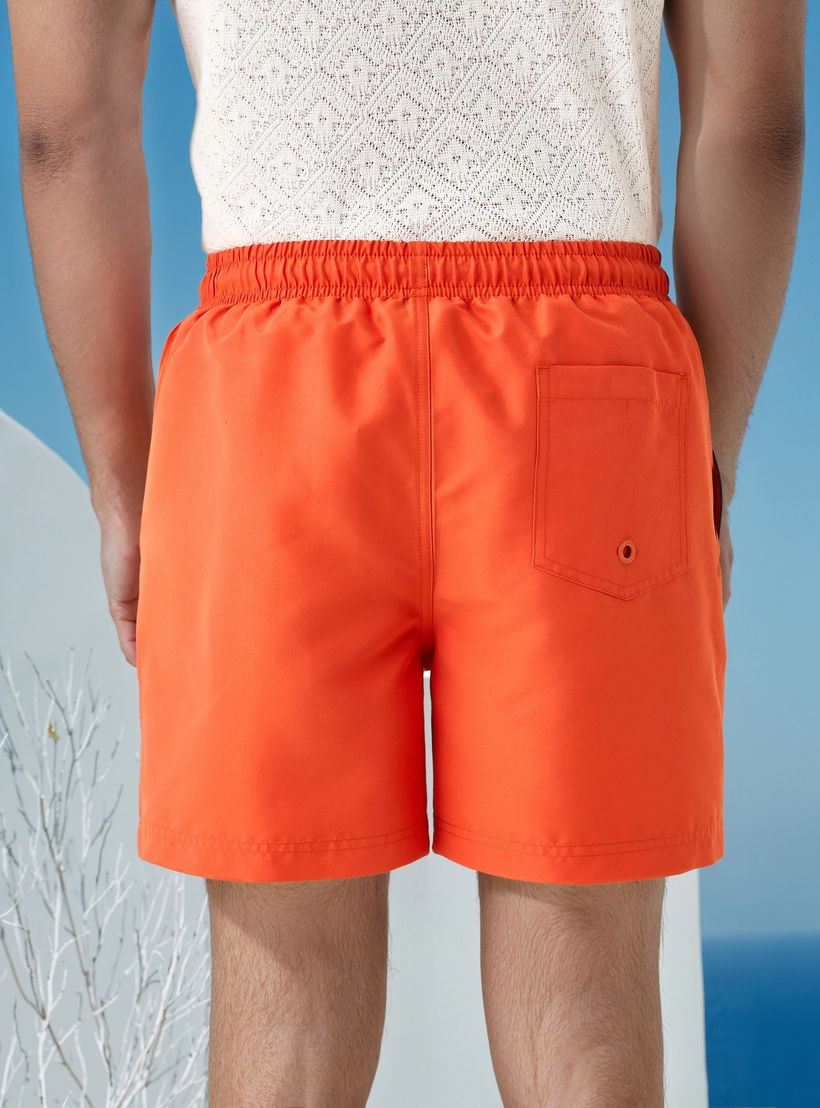 شورت سباحة برباط إغلاق وجيوب-sports-men-clothing-swimwear-image-3