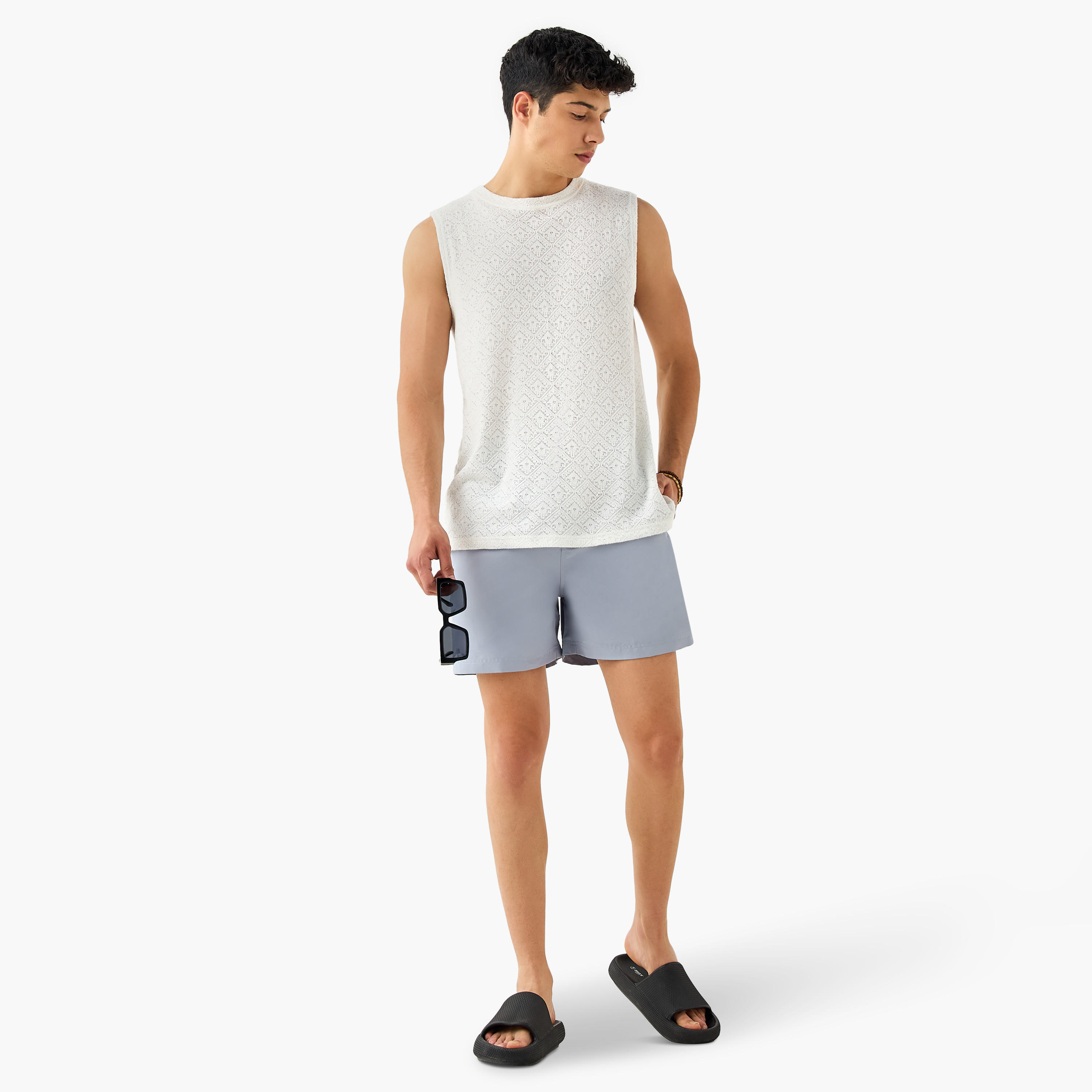 شورت سباحة بخصر مطاطي وجيوب-sports-men-clothing-swimwear-image-5