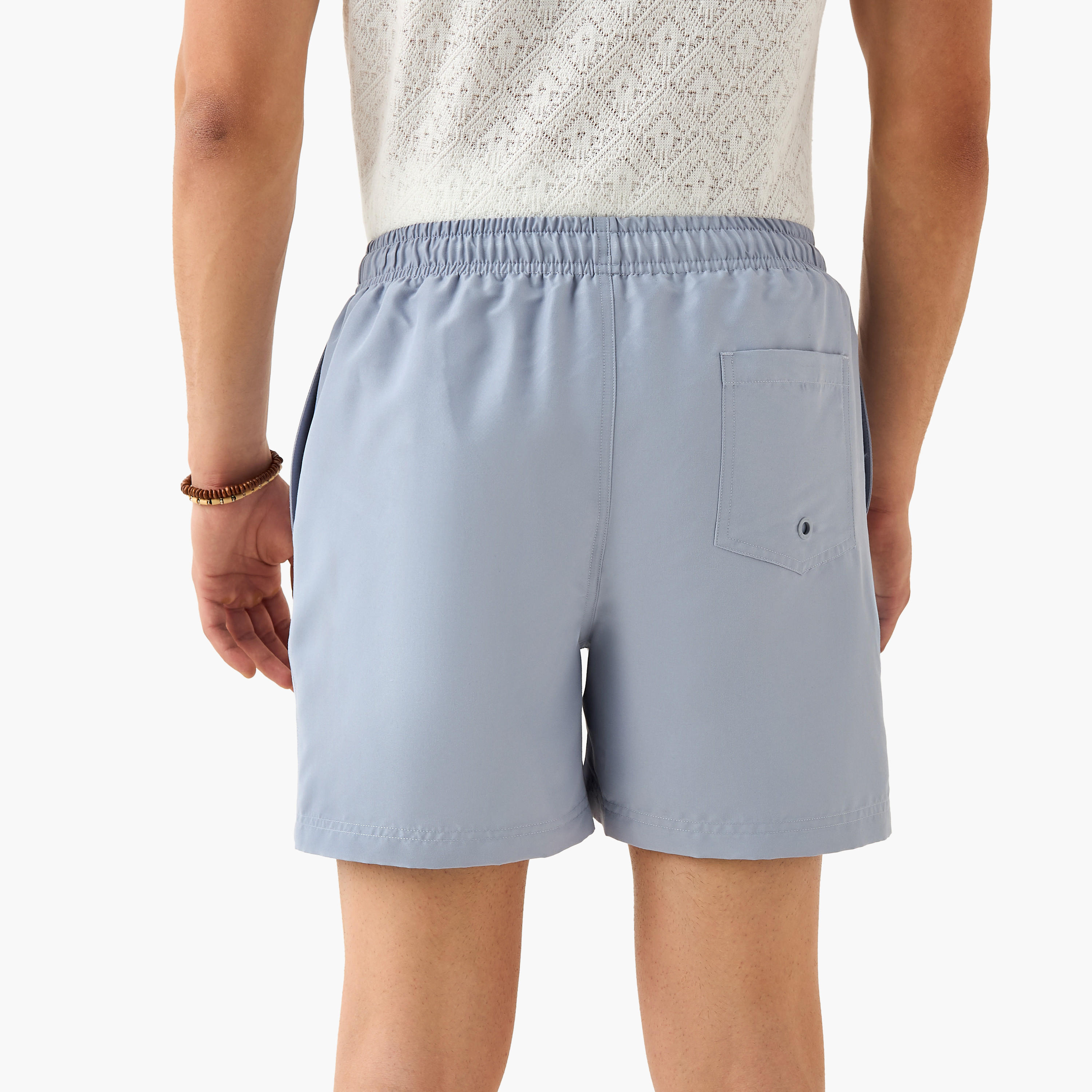 شورت سباحة بخصر مطاطي وجيوب-sports-men-clothing-swimwear-image-4